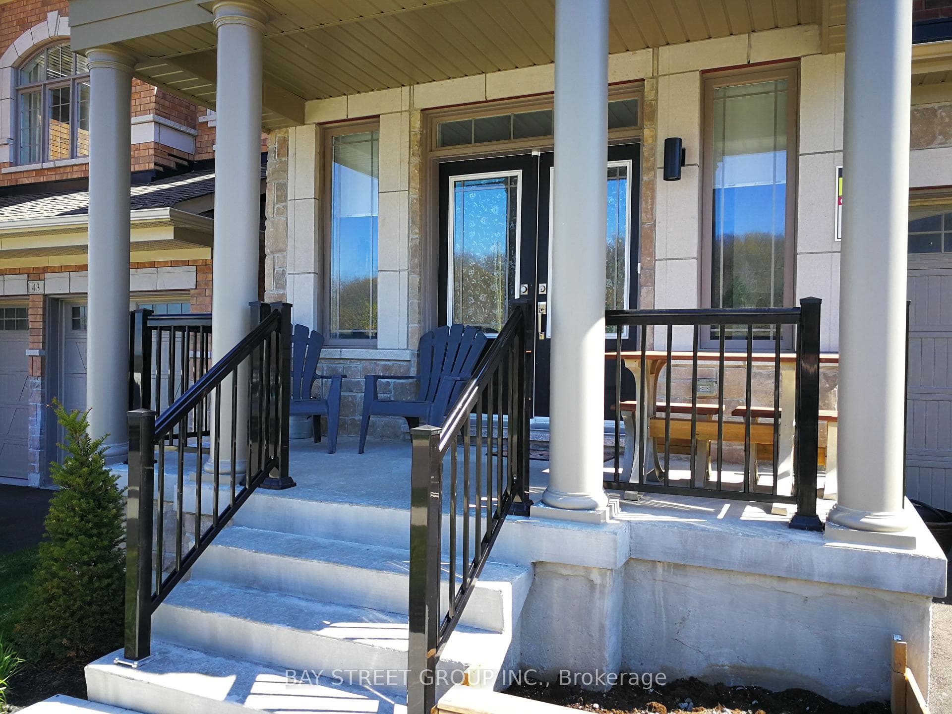 45 Frank Kelly Drive photo 2