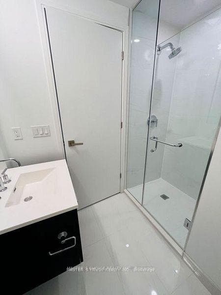 3 Gloucester Street Unit 2510 photo 5