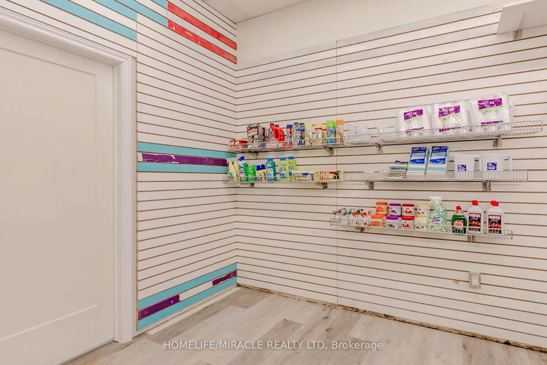 30 Glamis Road Unit 7 photo 34