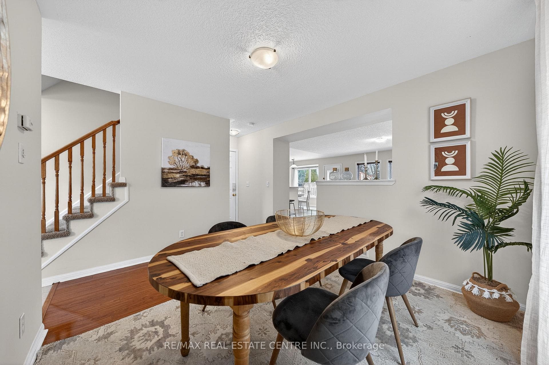20 Longspur Way photo 6