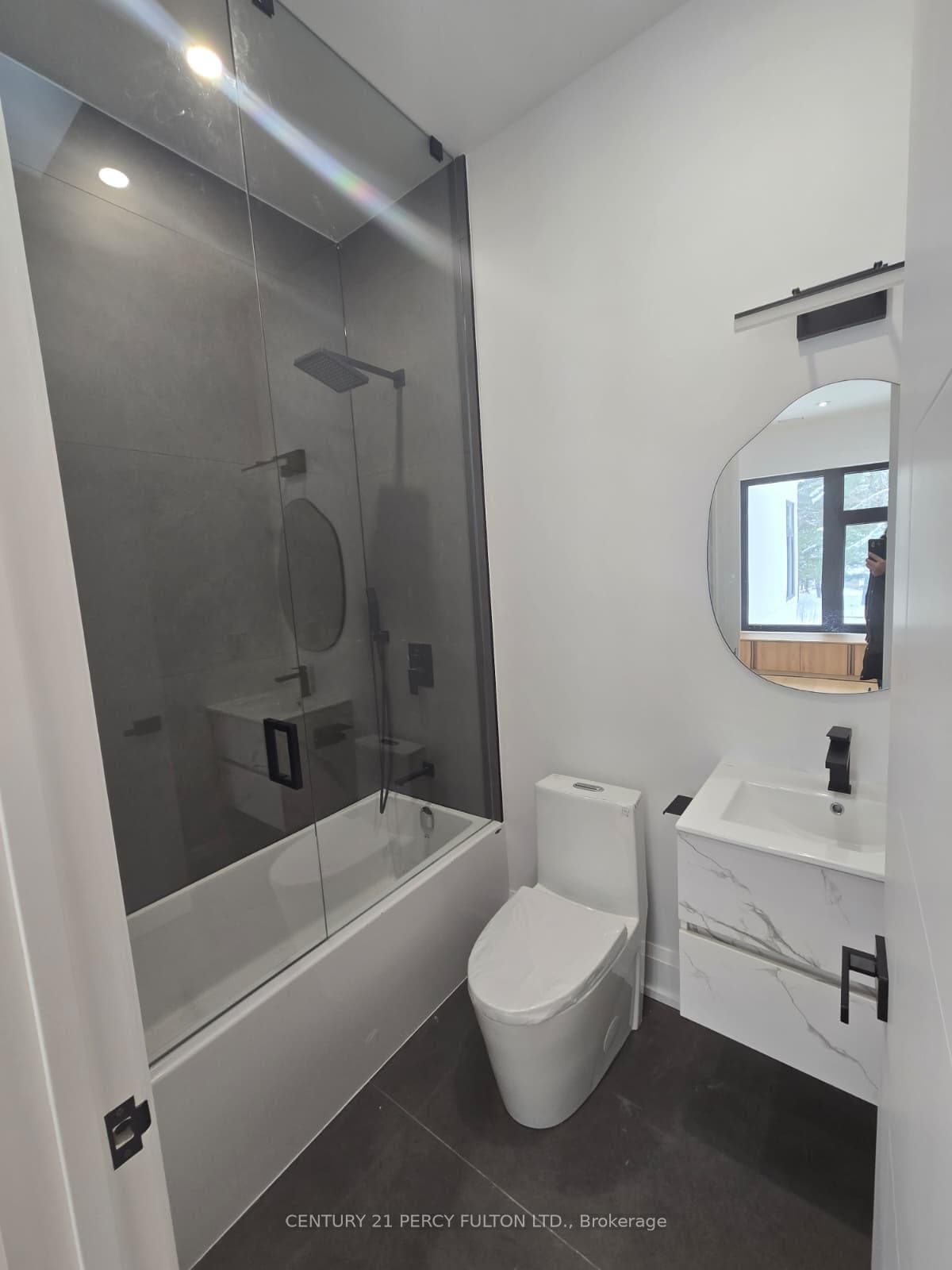 5 Robert Street photo 26
