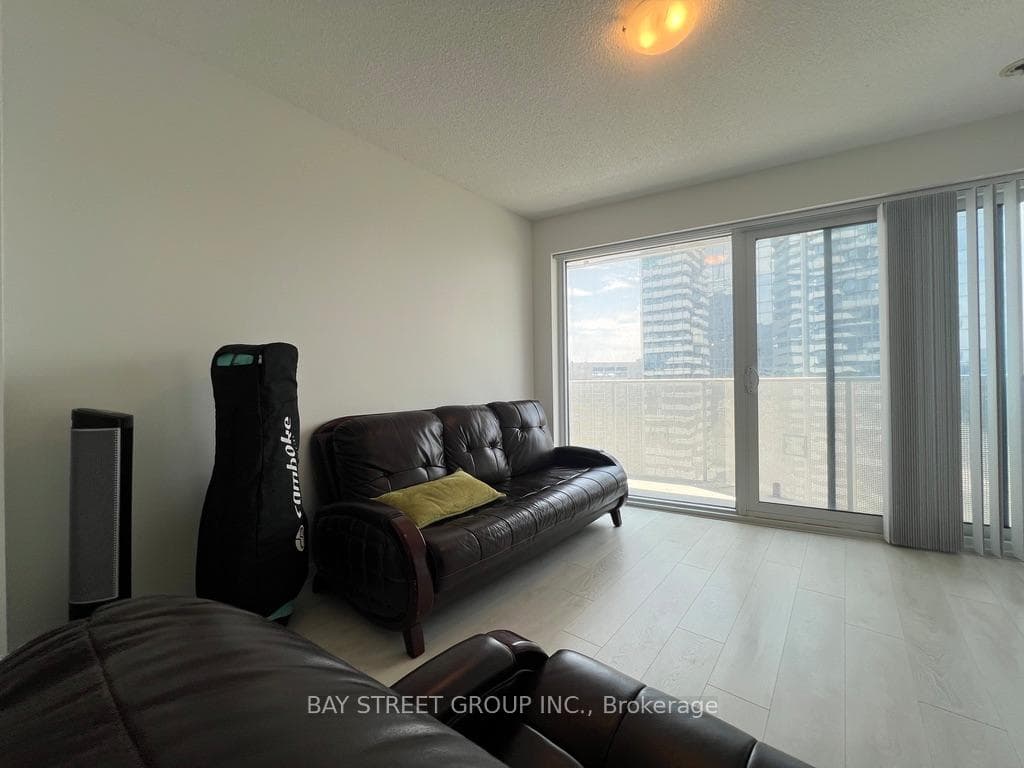 100 Harbour Street Unit 3109 photo 19