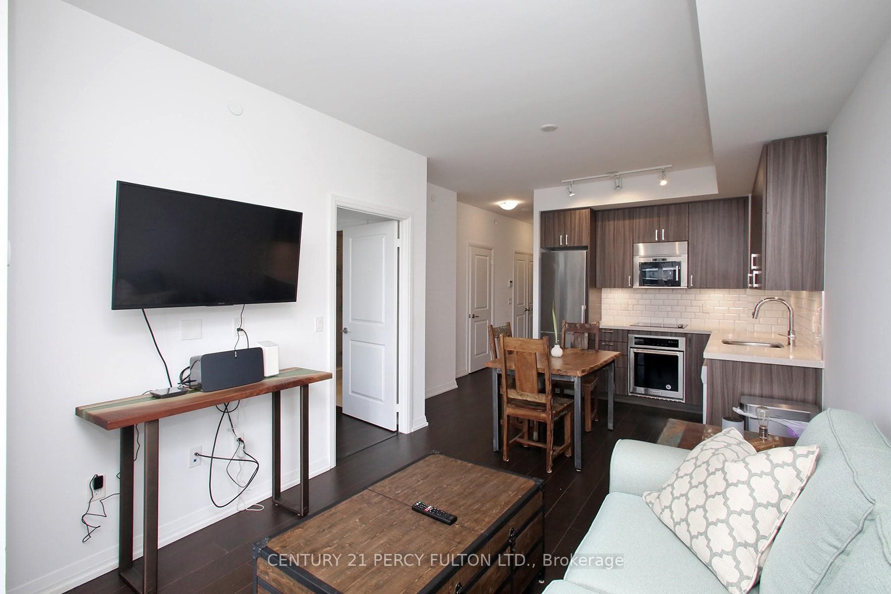 50 Ann O'Reilly Road Unit 410 photo 8