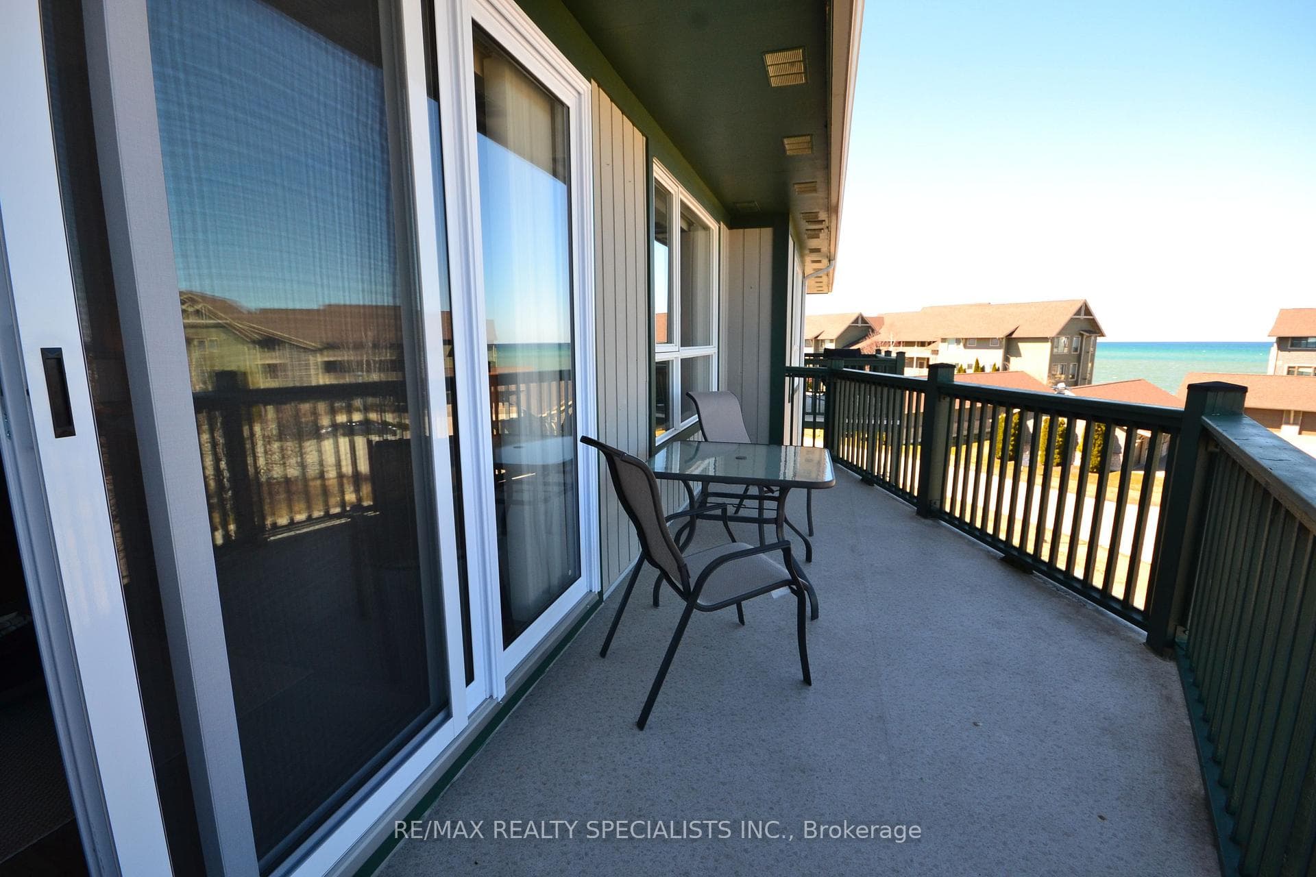 453 Mariners Way photo 20