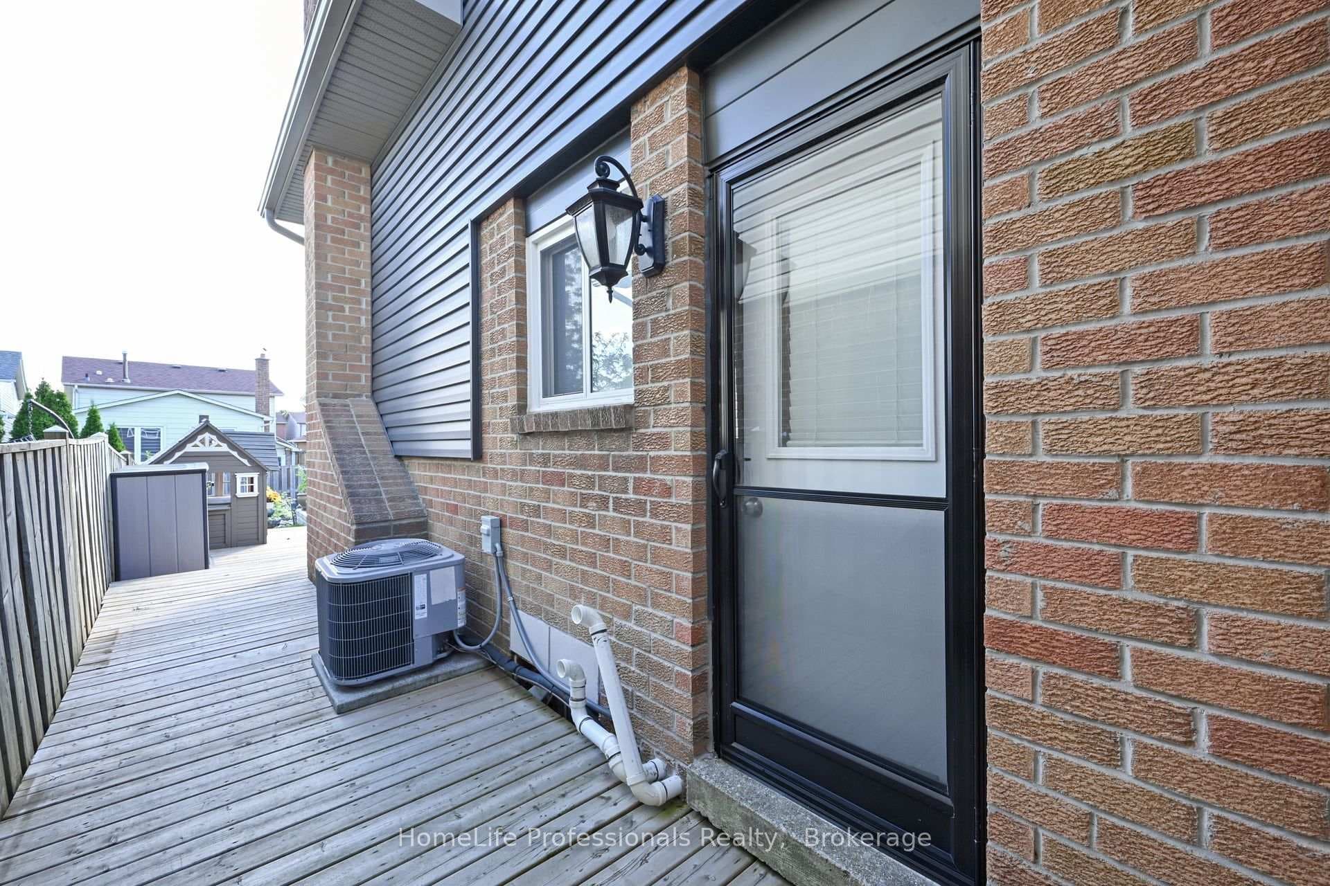 19 Wikander Way photo 32