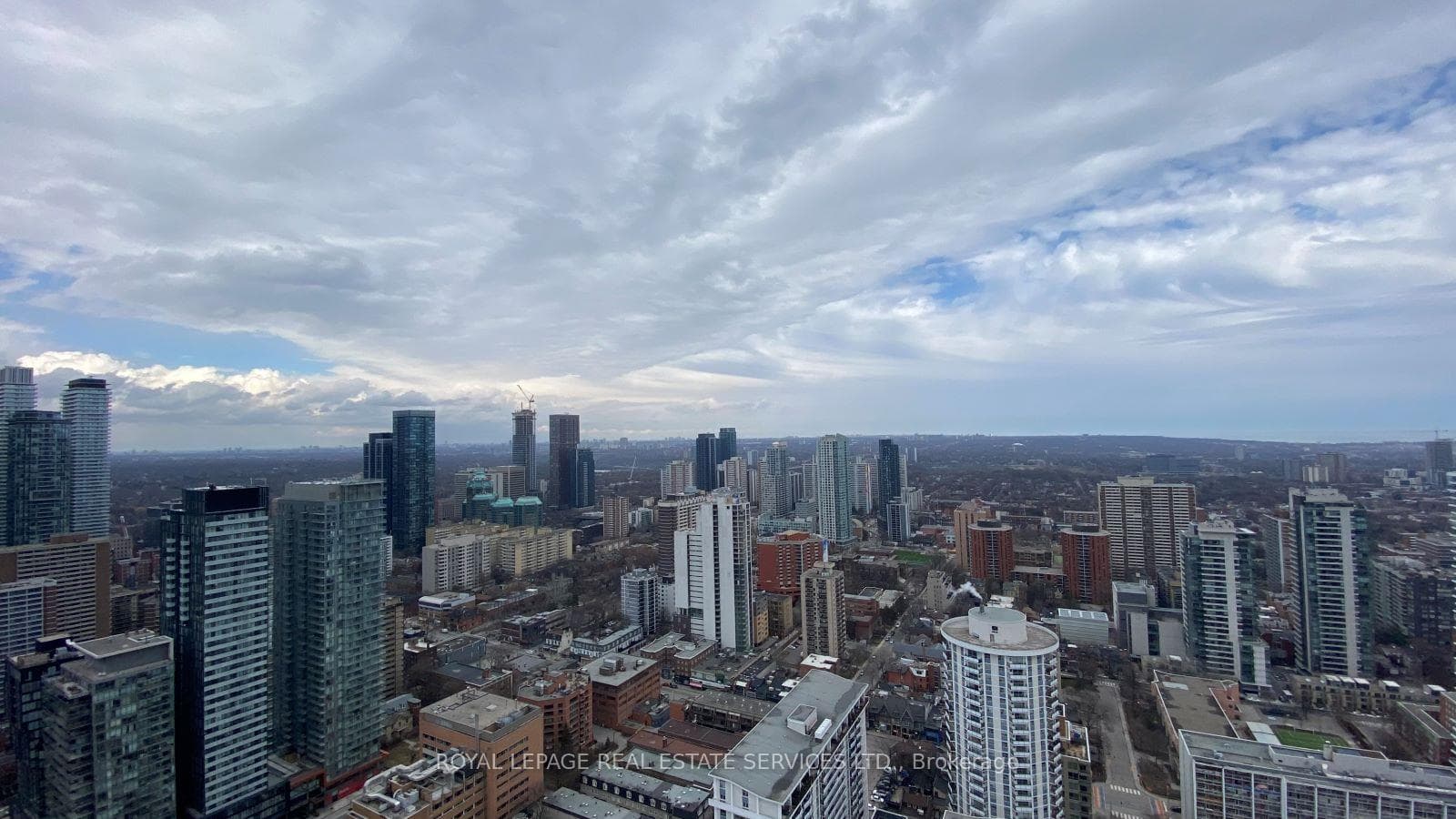 501 Yonge Street Unit 4309 photo 8