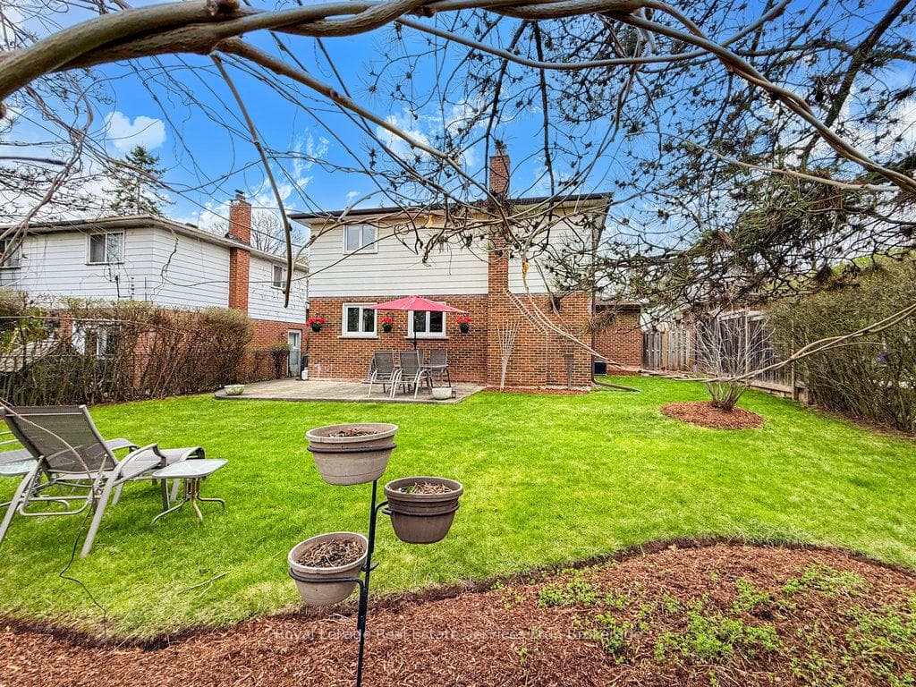 2086 Thornlea Drive photo 36