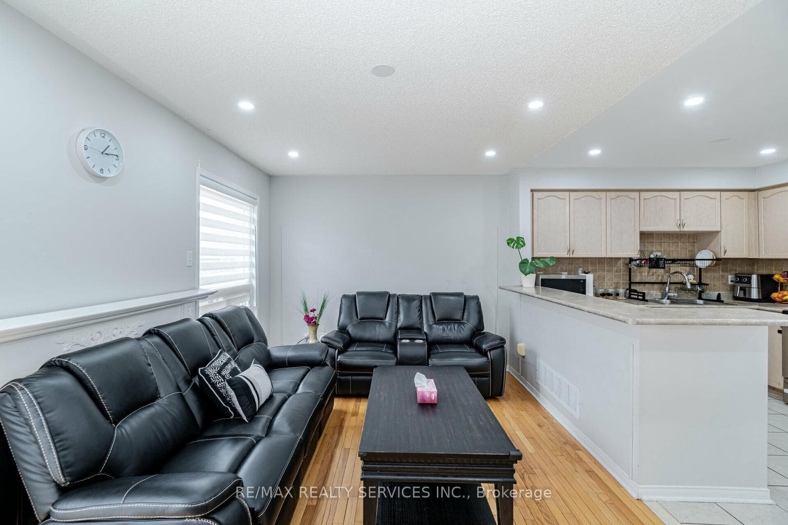 7 Blackcherry Lane photo 12