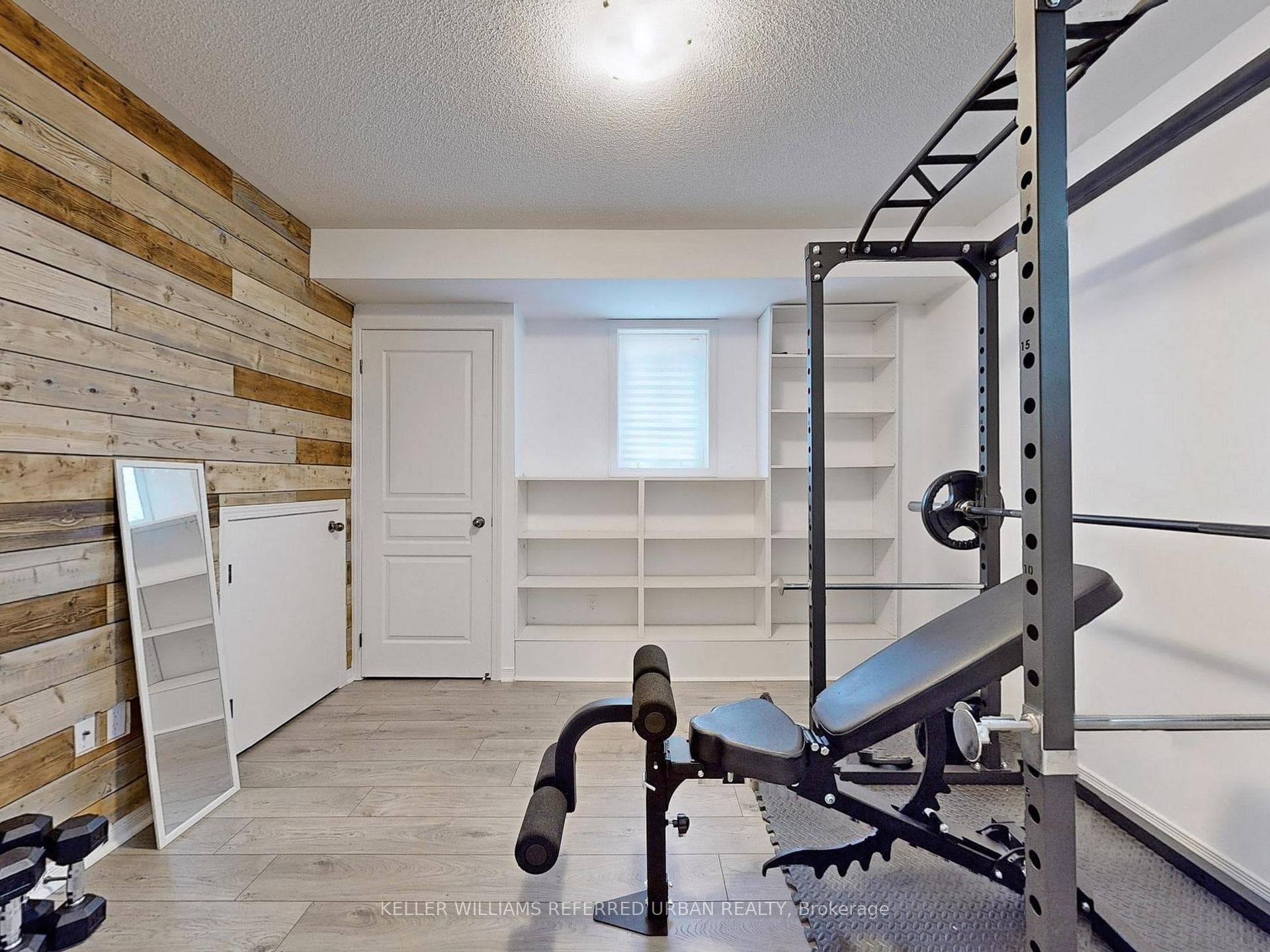 31 Benjamin Way photo 37