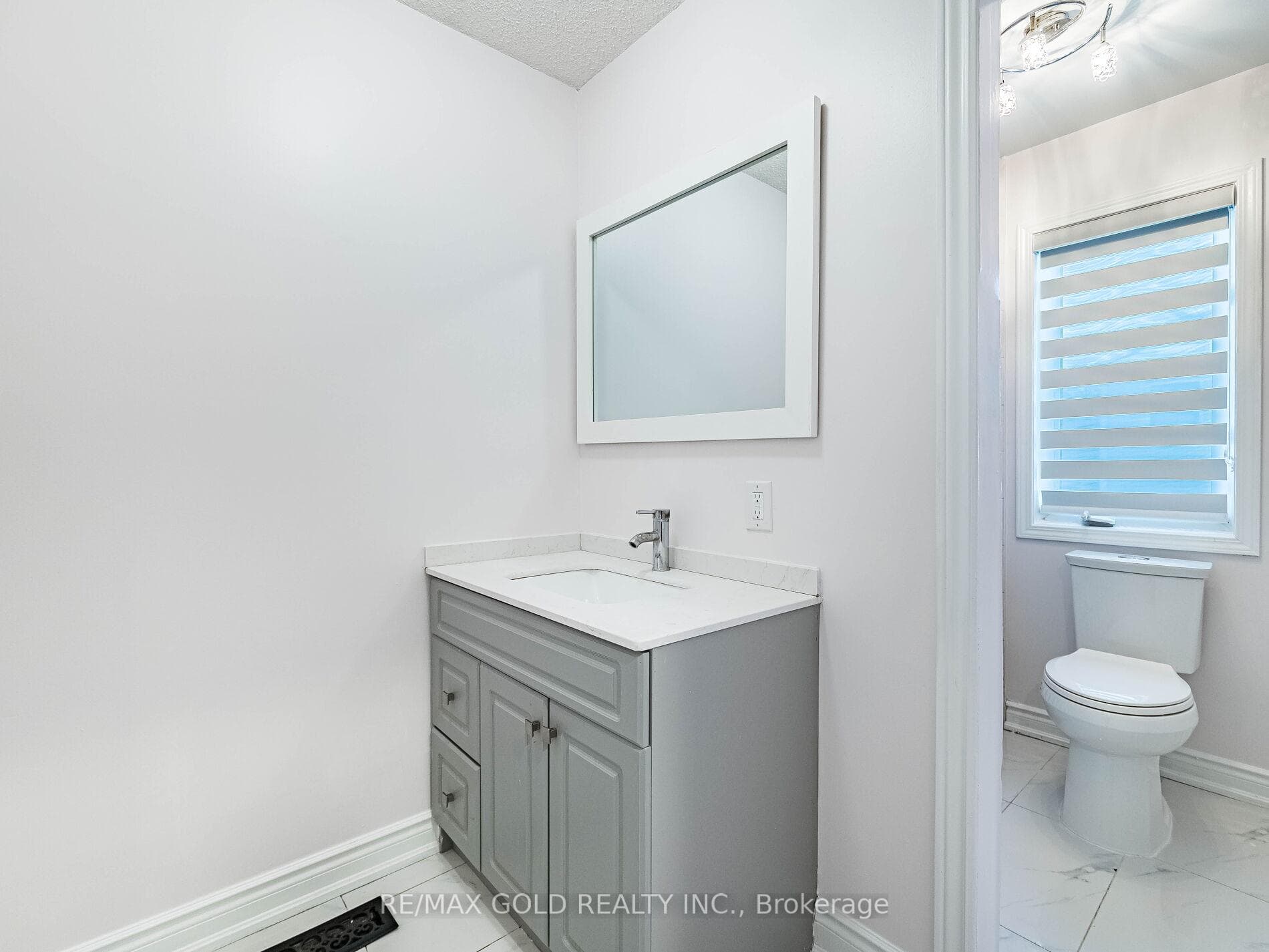 Master Ensuite