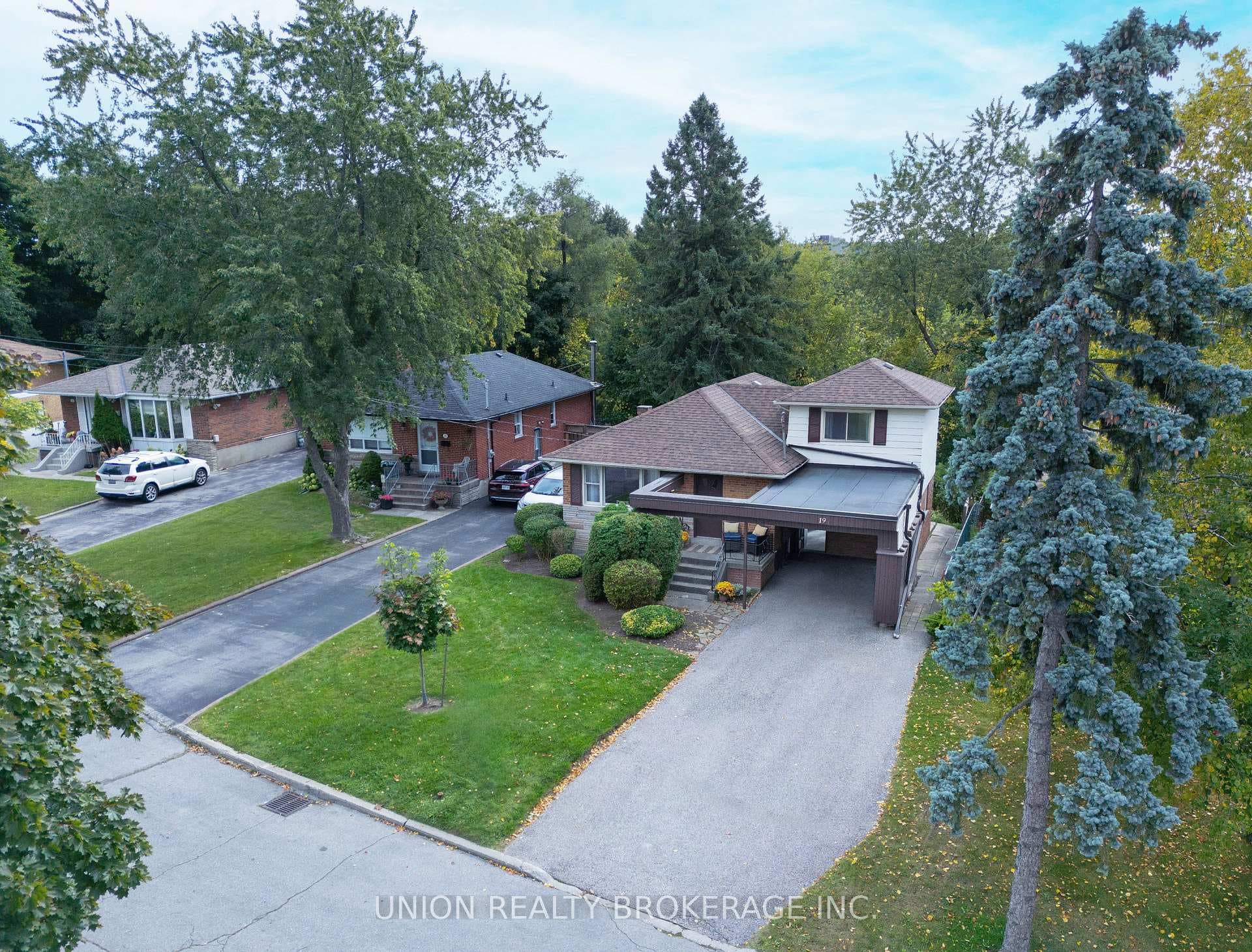 19 Carslake Crescent photo 30