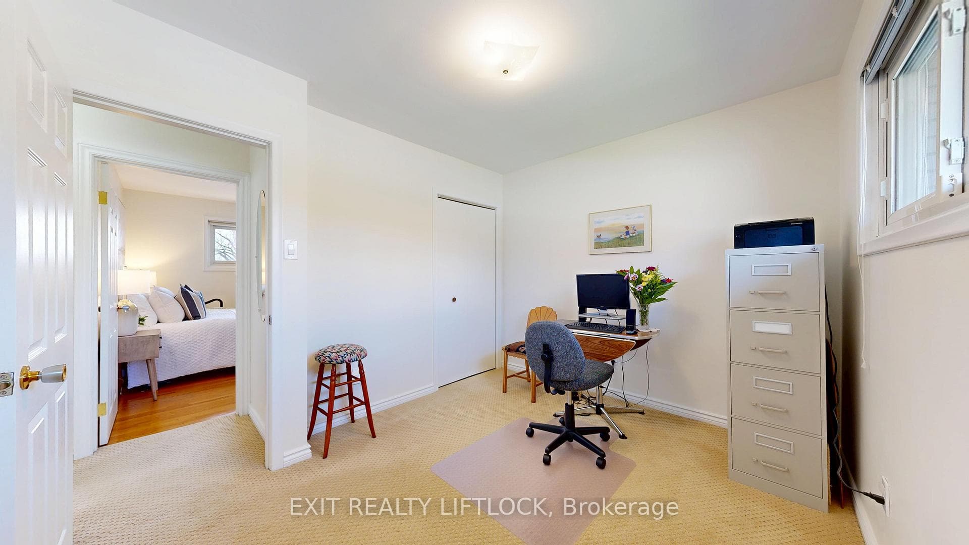 423 Armour Road photo 18