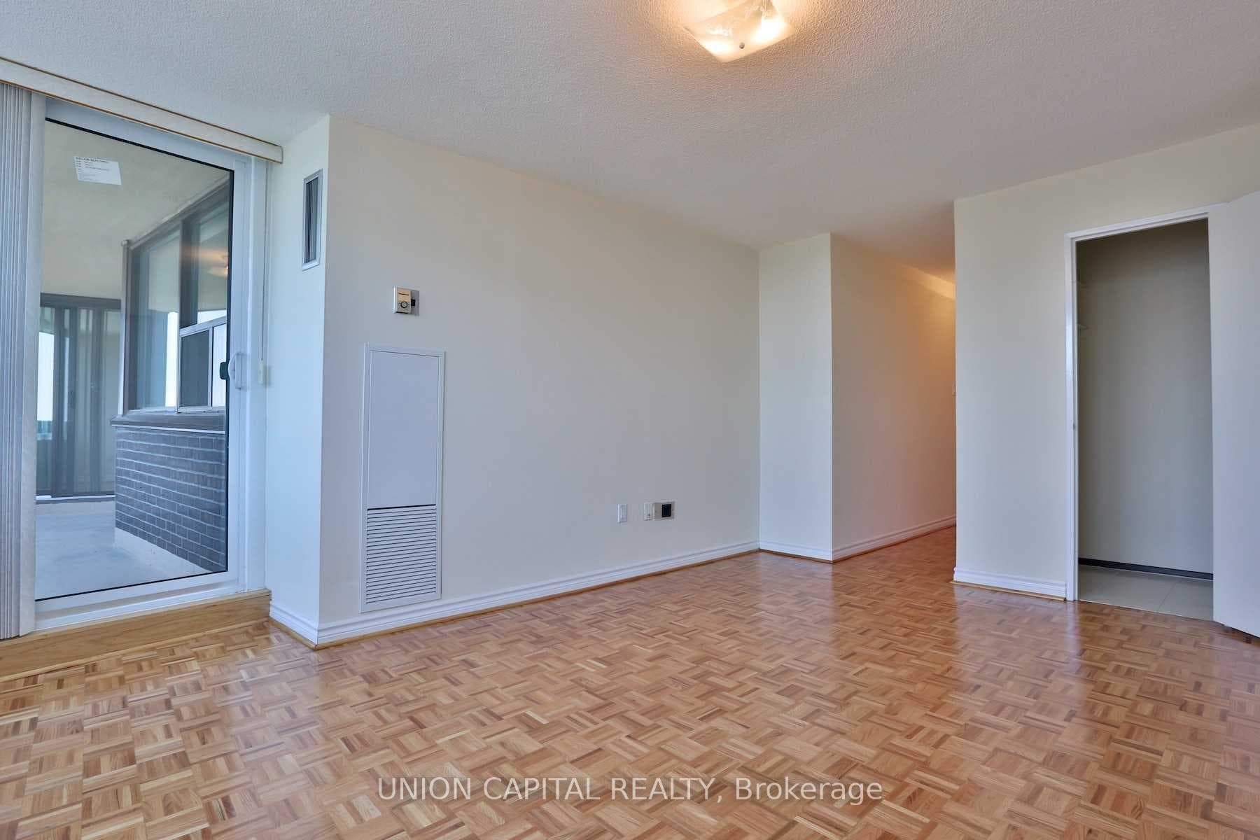 55 Huntingdale Boulevard Unit 1701 photo 17