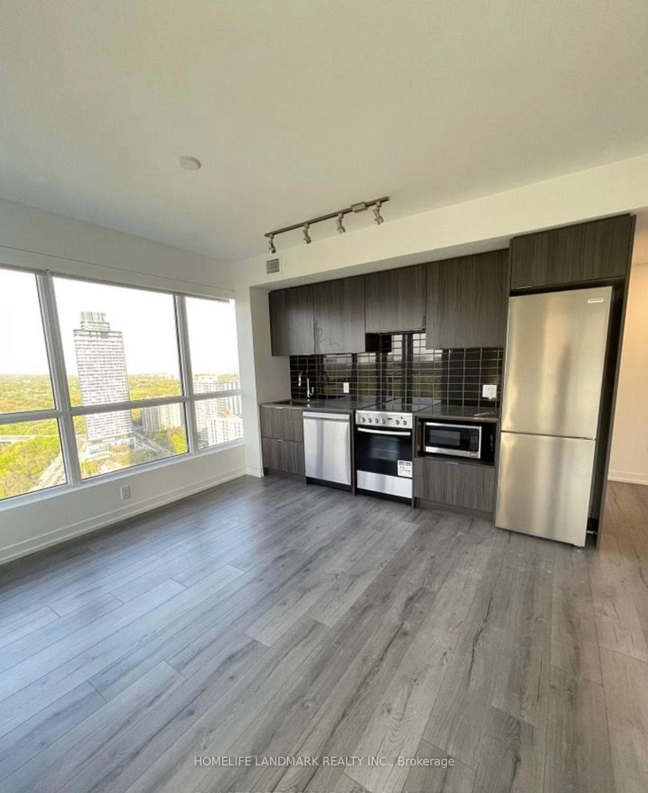 395 Bloor Street Unit 3507 photo 4