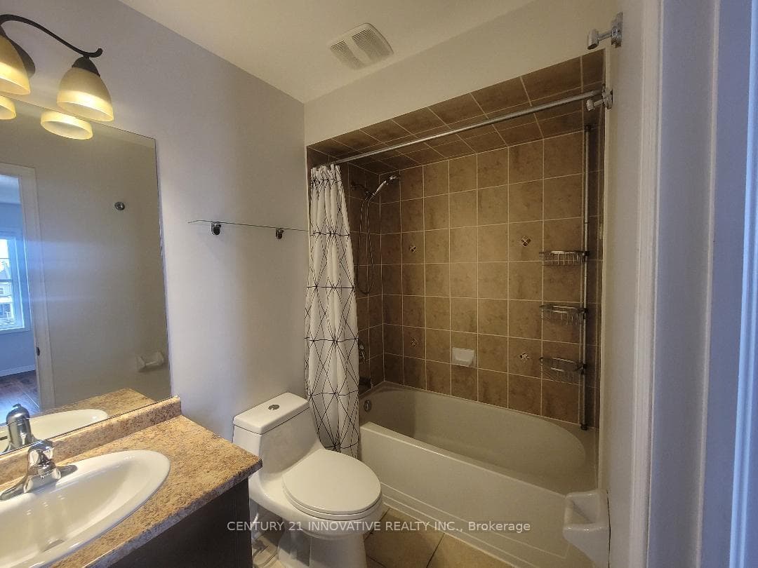116 Harbourside Drive photo 25