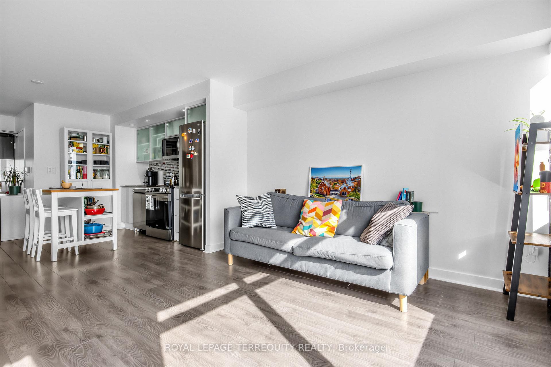 25 Telegram Mews Unit 2107 photo 13