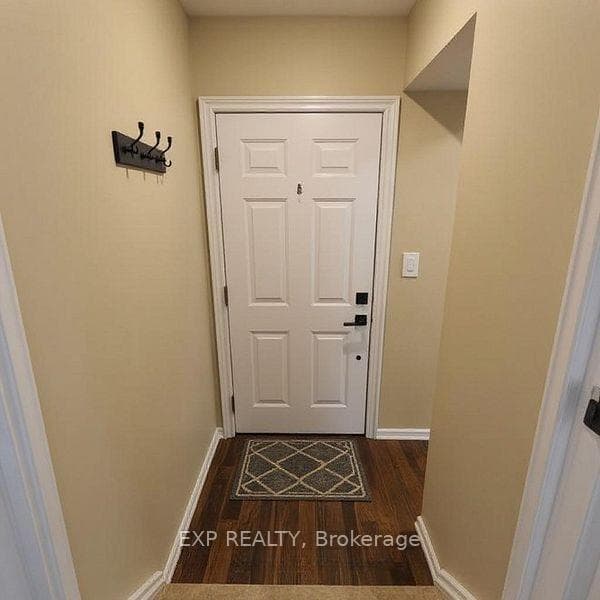 11 Martina Crescent photo 2