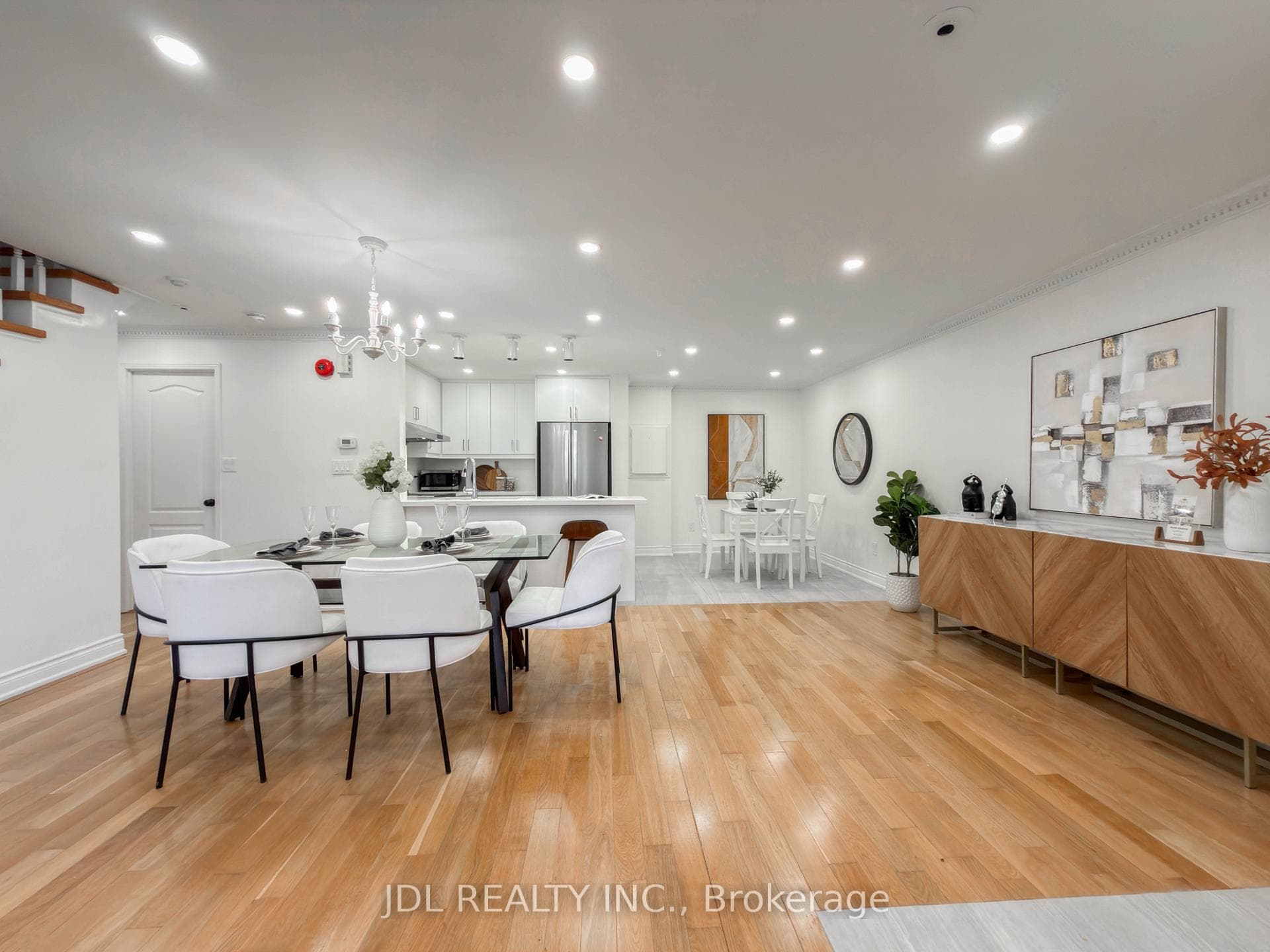 108 Finch Avenue Unit C17 photo 14