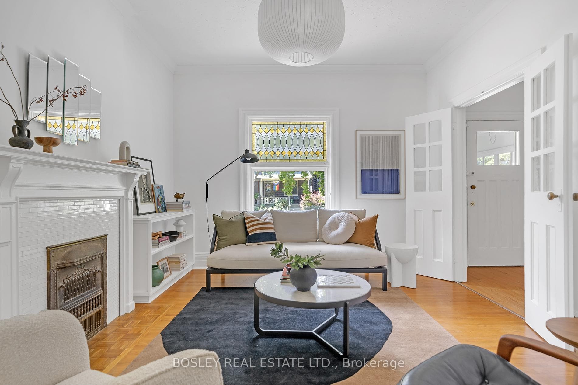 179 Sorauren Avenue photo 6