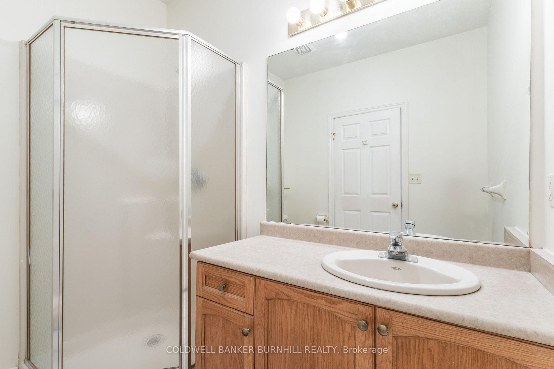 56 Northern Breeze Street photo 21