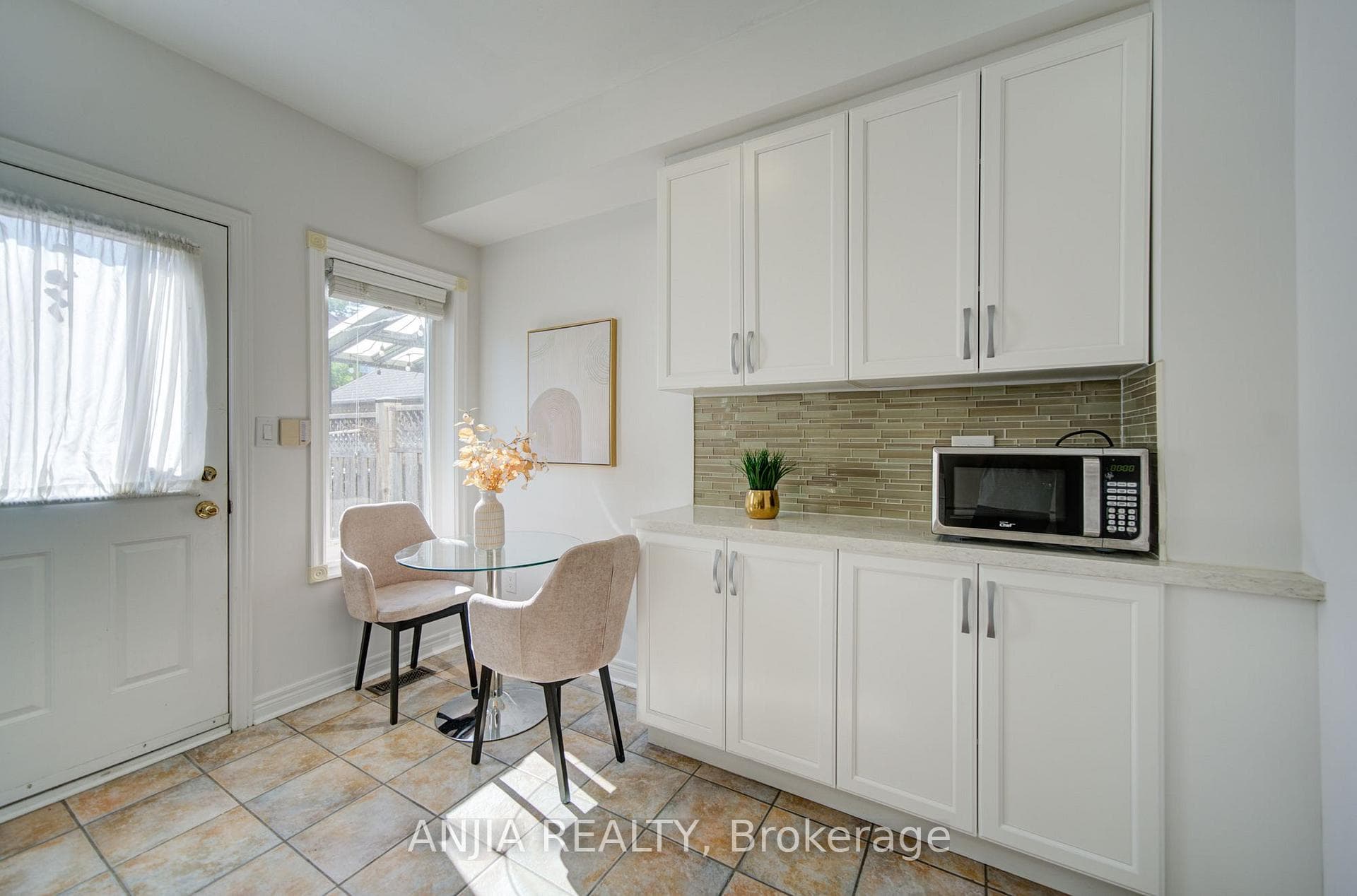 44 Pond Drive photo 17