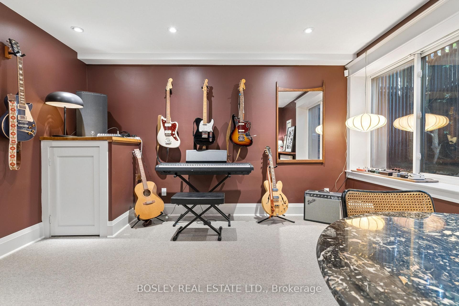184 Wright Avenue photo 42
