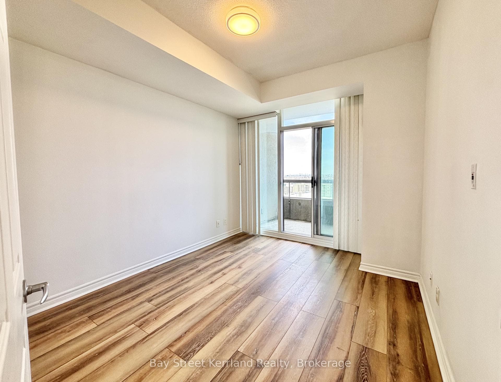 3504 Hurontario Street Unit 2811 photo 21