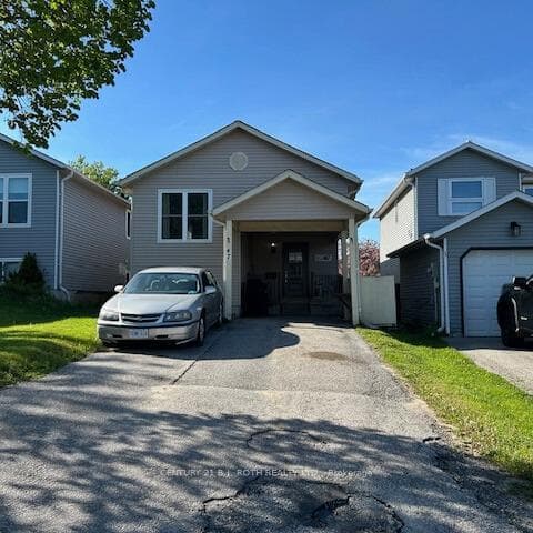 47 D'ambrosio Drive photo 1