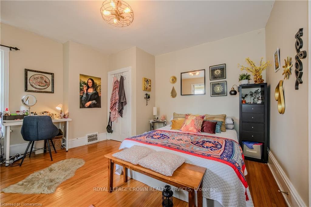 5-7 Lincoln Avenue photo 20