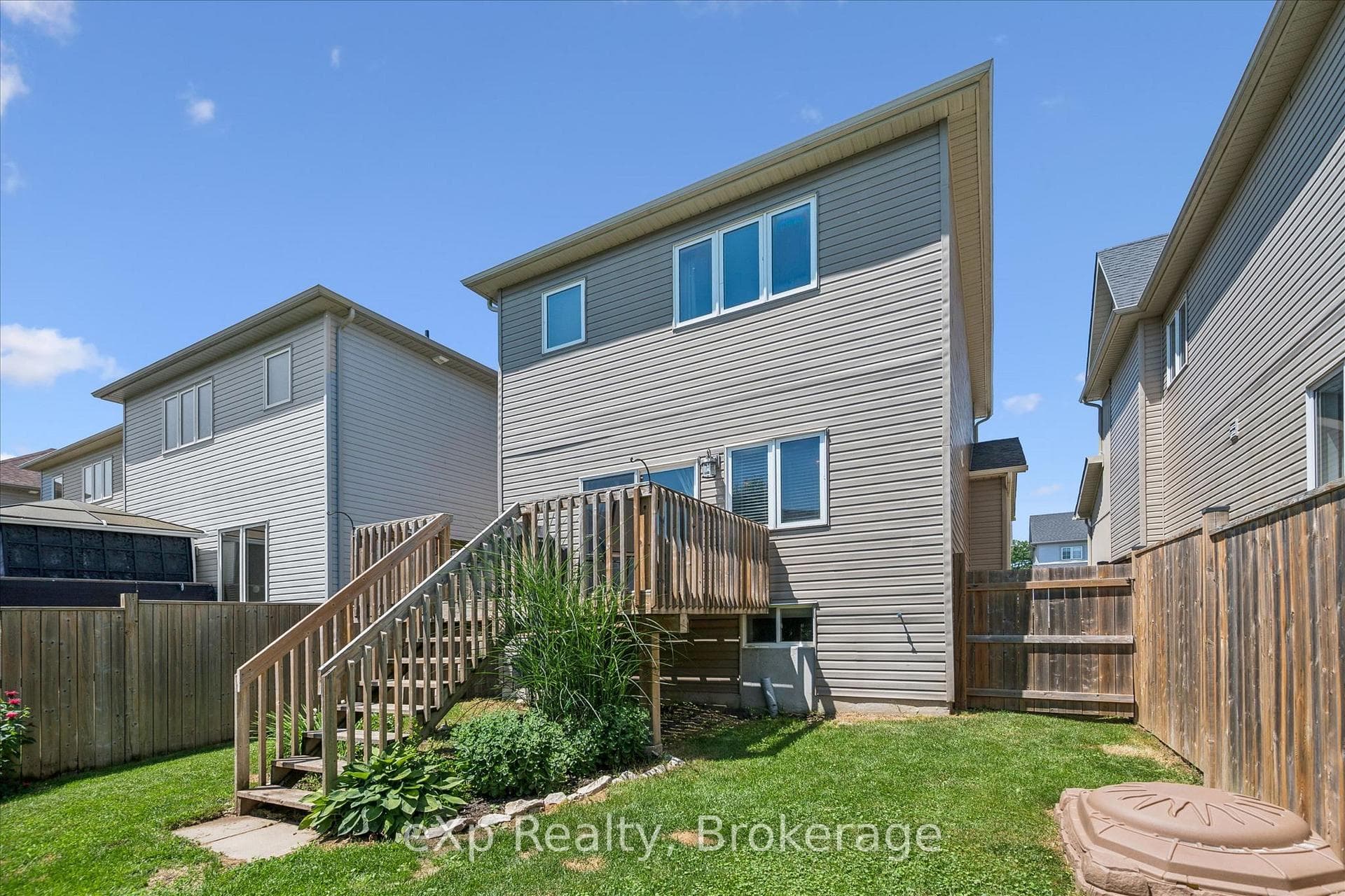 29 Goodall Court photo 35