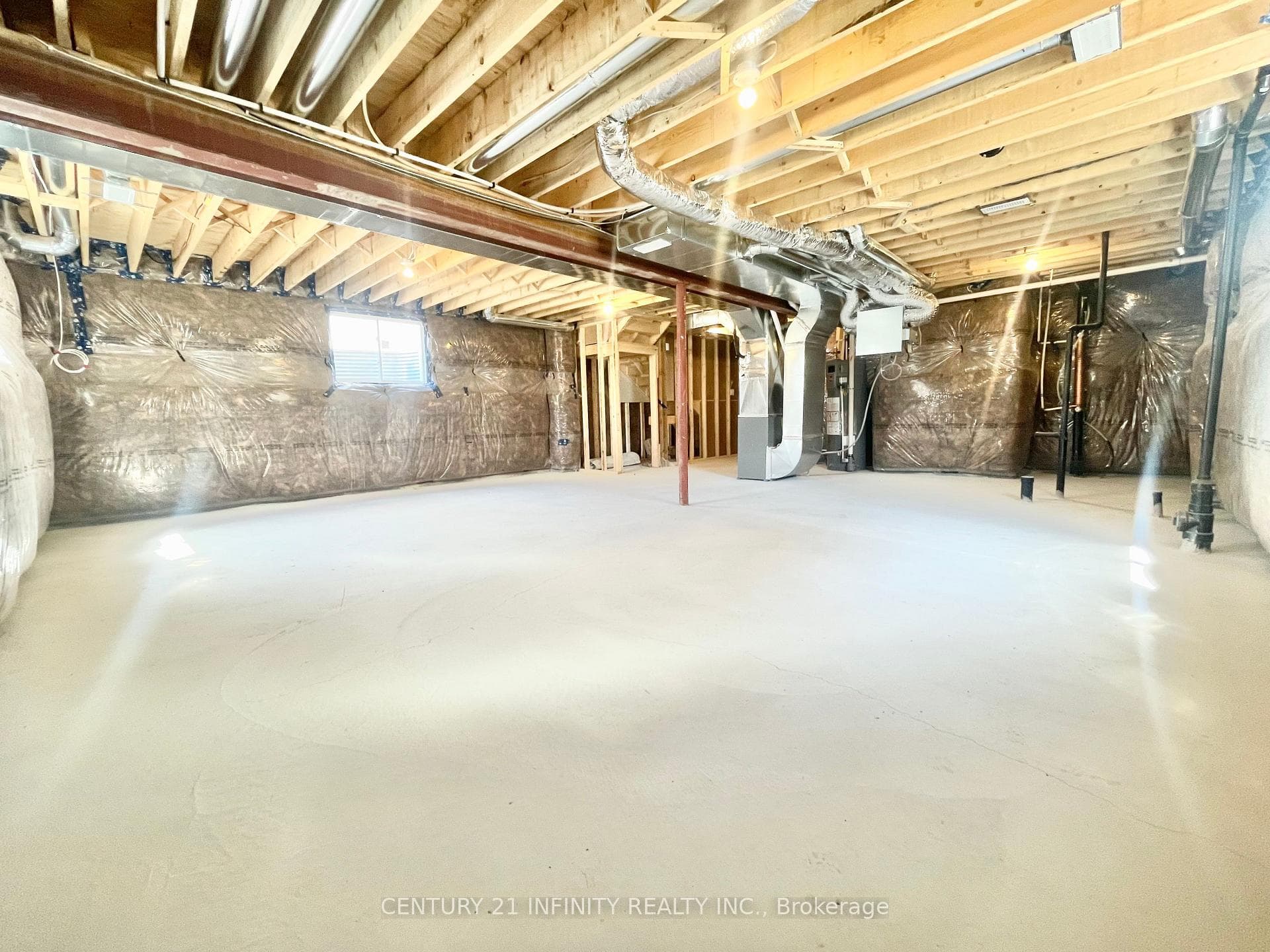 210 Cubitt Street photo 38