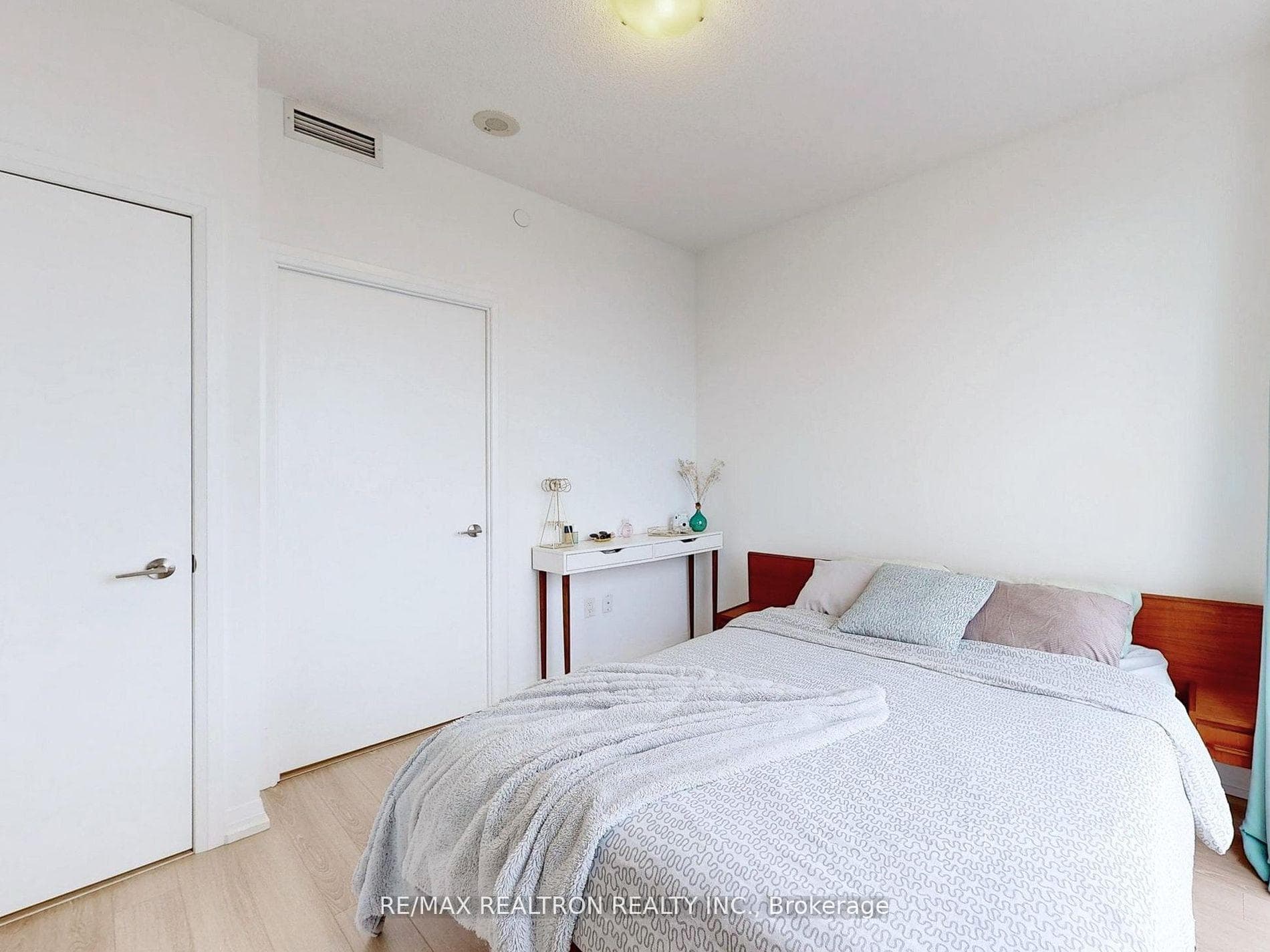 55 Ann O'reilly Road Unit 3908 photo 17