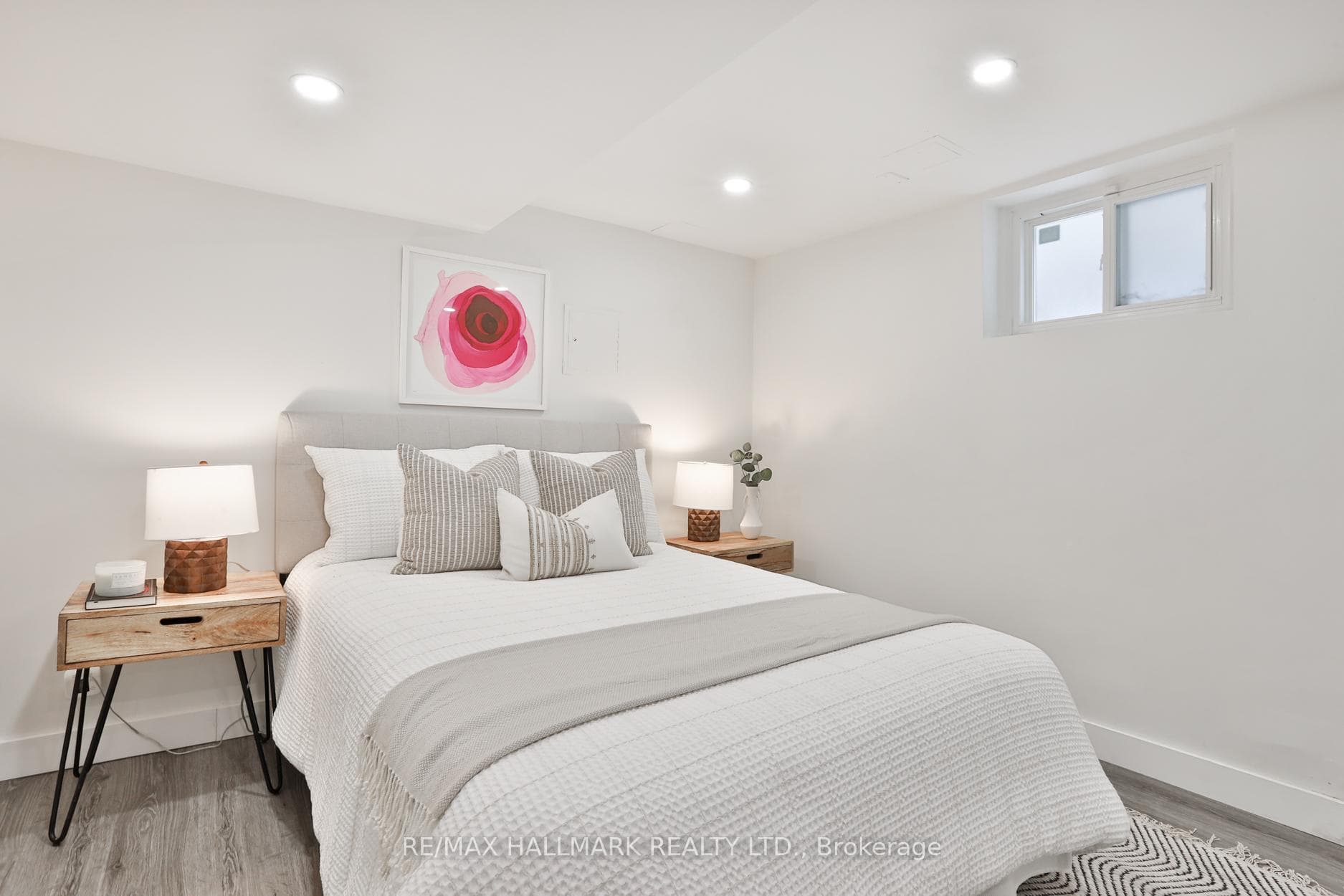 299 Ridley Boulevard photo 26