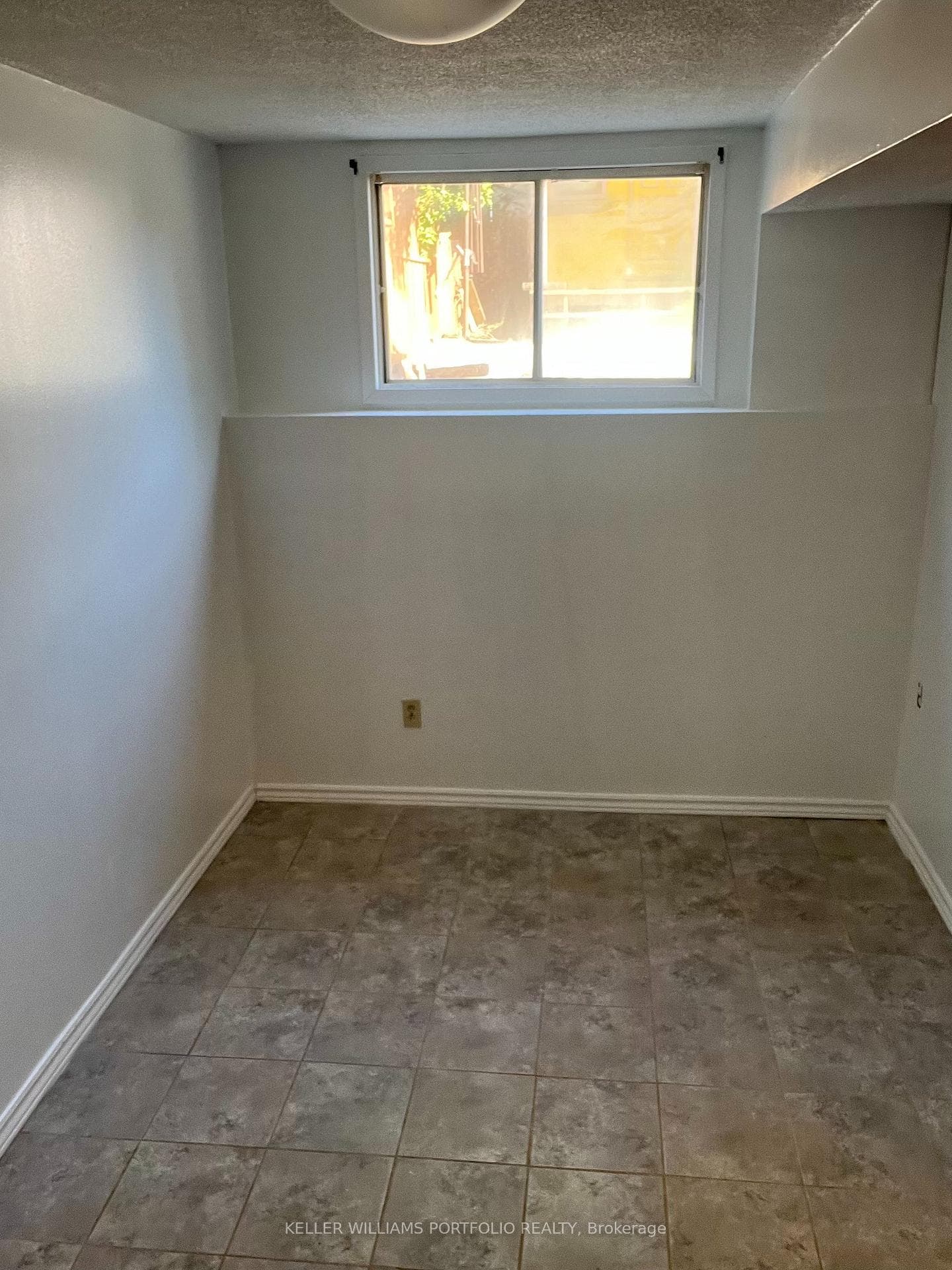 832 Monaghan Avenue Unit 2 photo 5