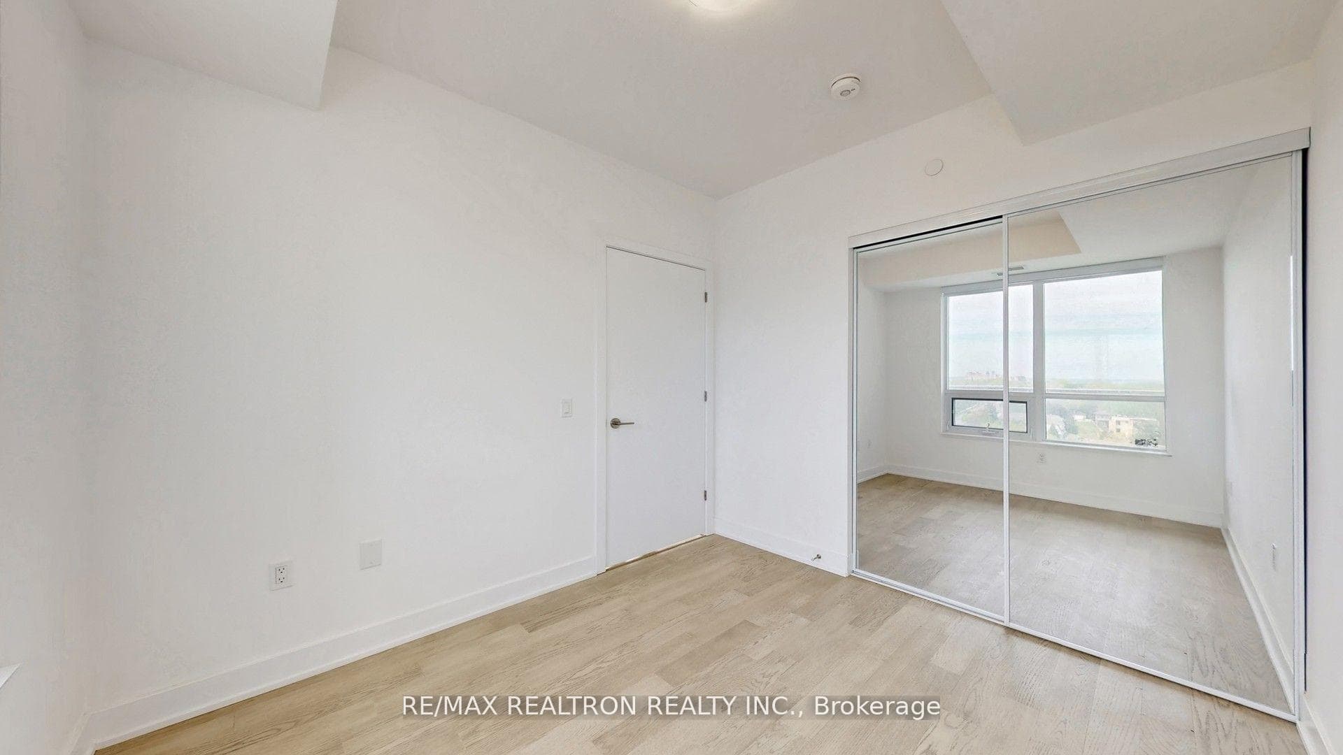 2 Teagarden Court Unit 705 photo 24