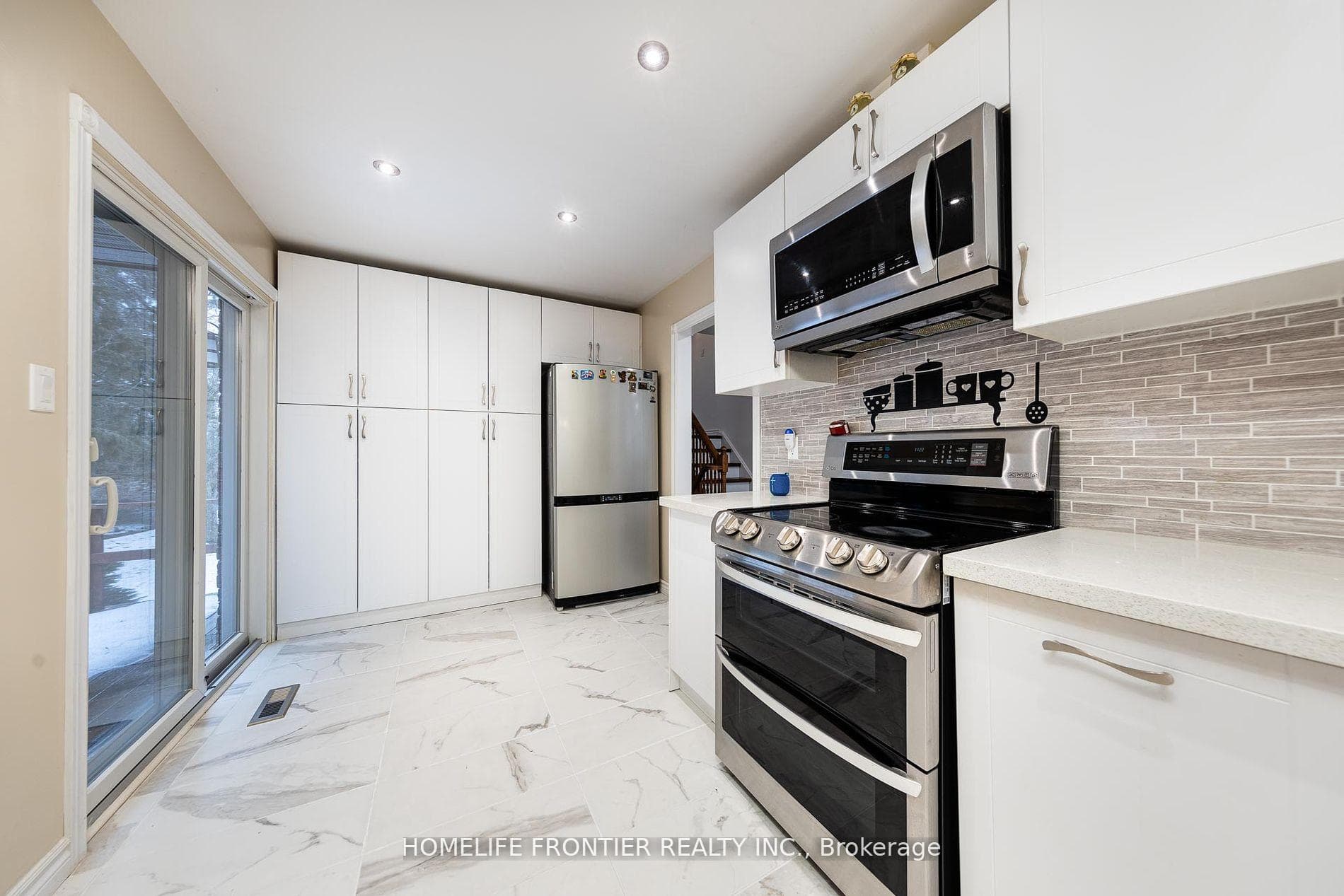 16 Cossar Drive photo 16