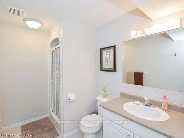 8 Fletcher Court photo 29