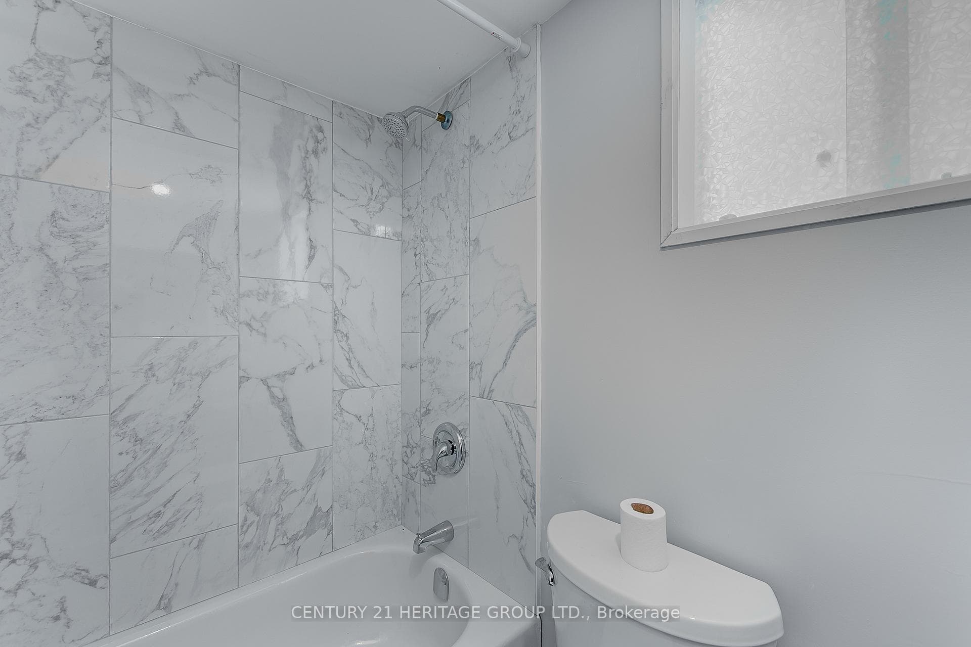 144 Queen Street photo 20
