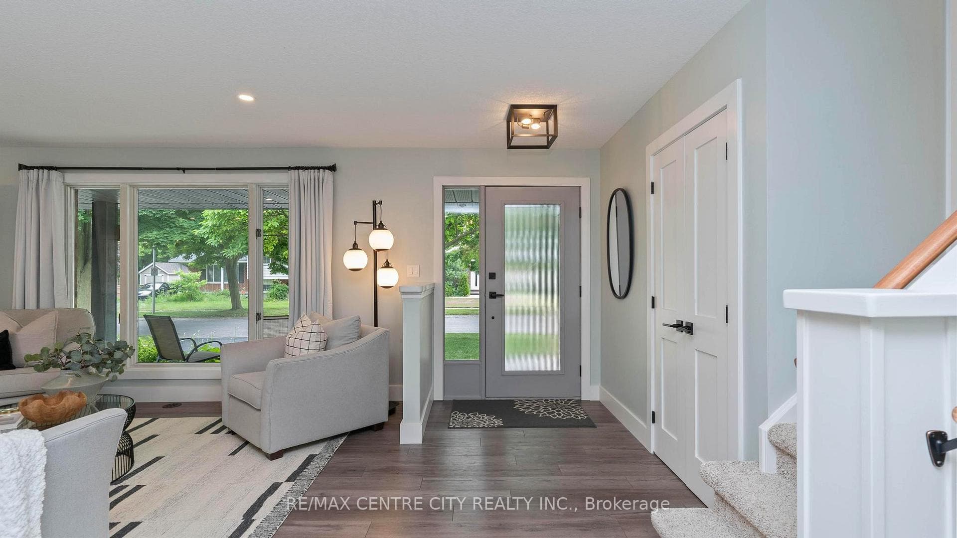 139 Garland Lane photo 2