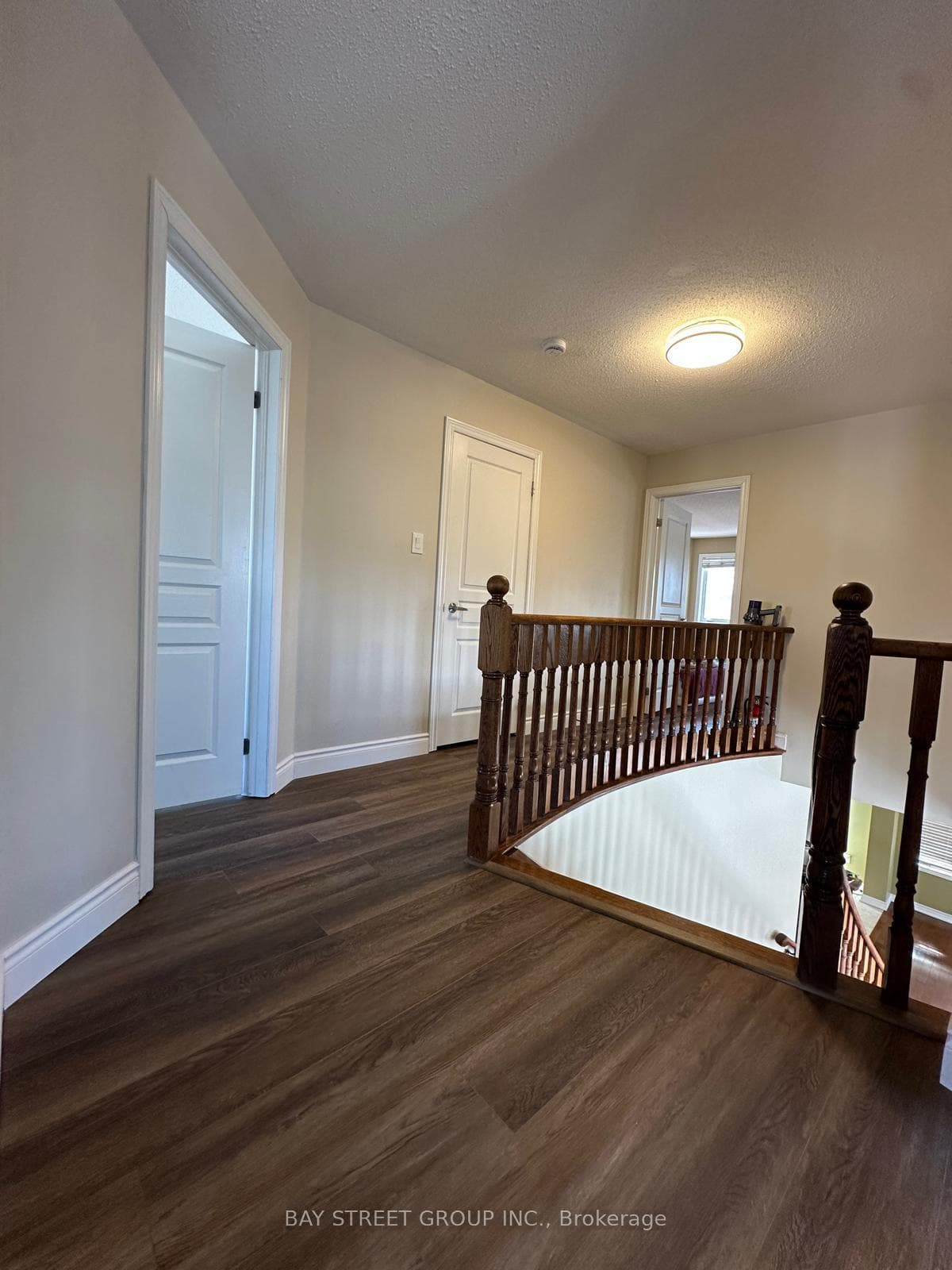1 Thistle Avenue photo 34