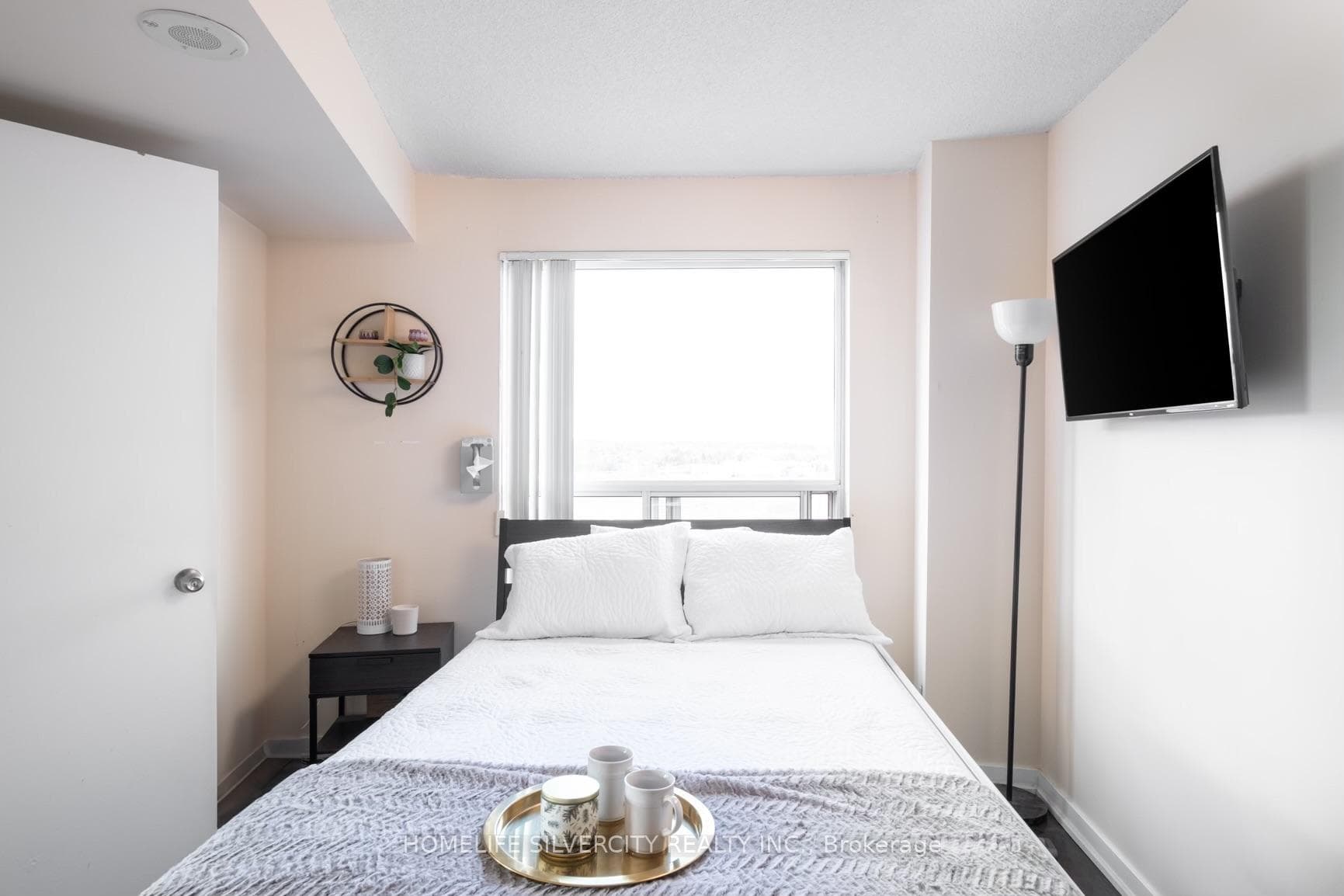 36 Lee Centre Drive Unit 1611 photo 13