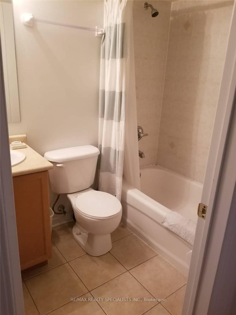 4975 Southampton Drive Unit 292 photo 5