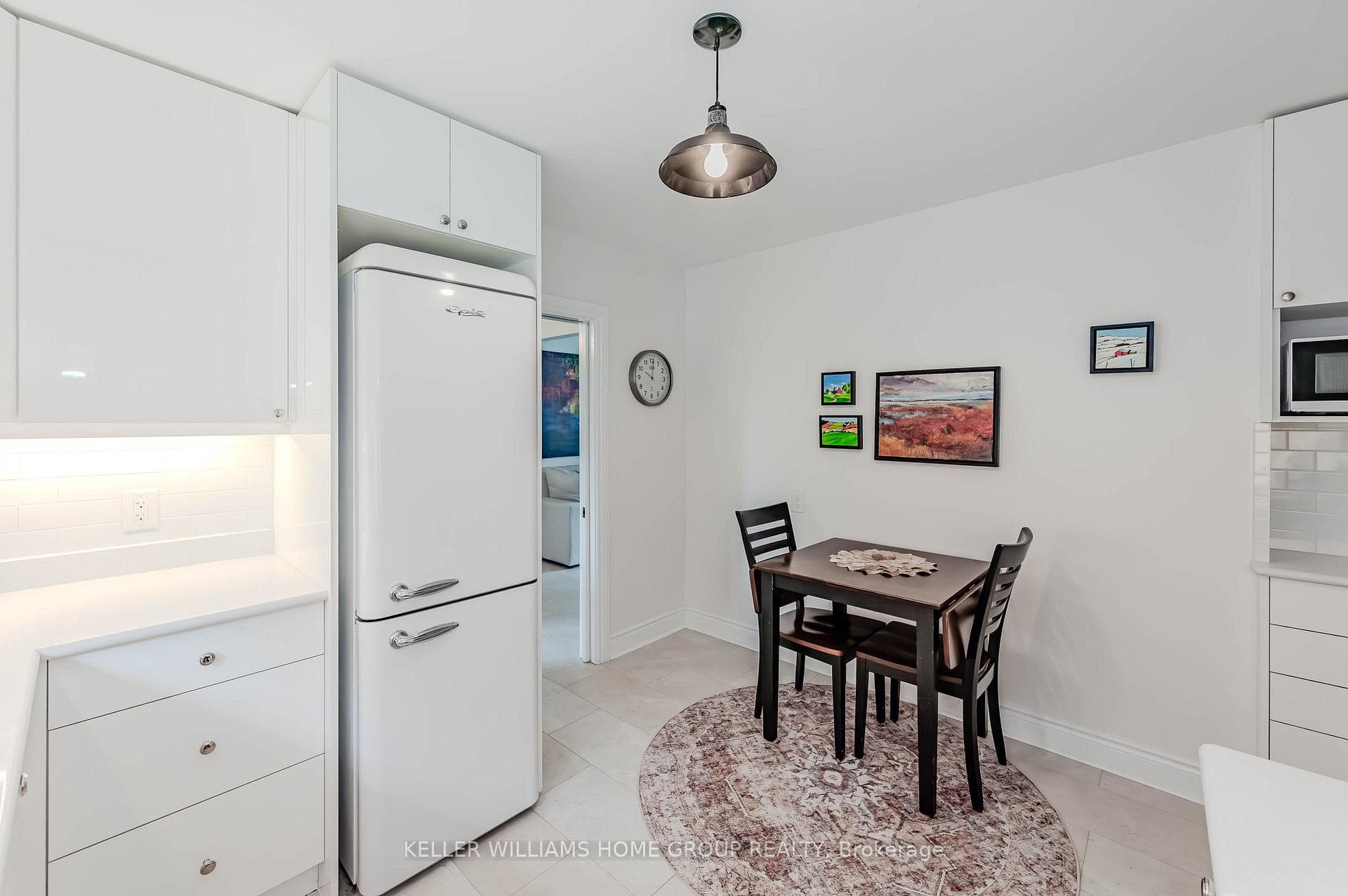 10 Hamel Avenue photo 14
