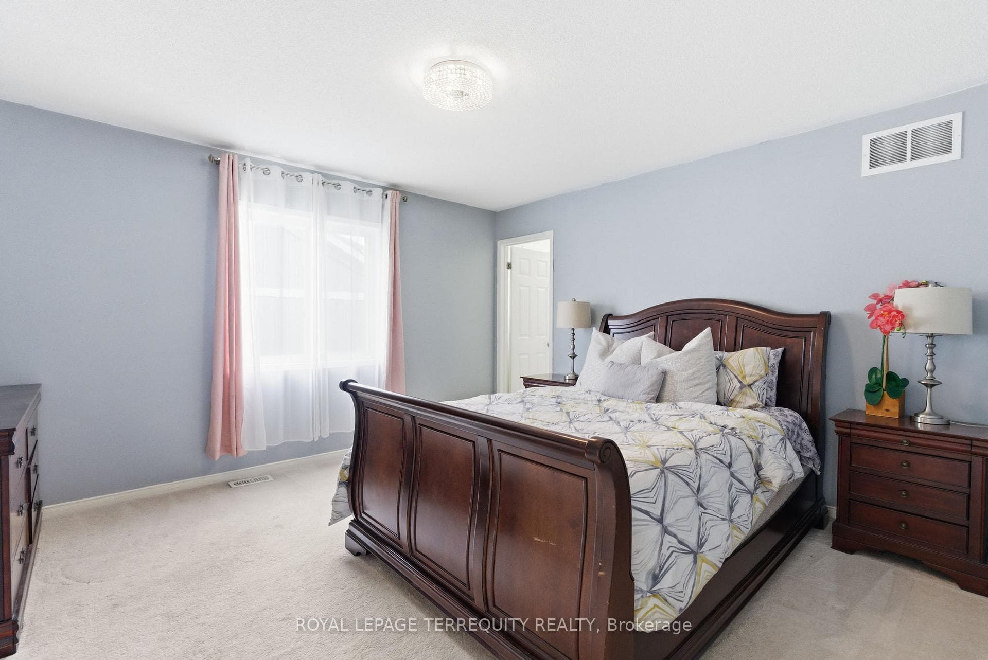 1747 Arborwood Drive photo 32