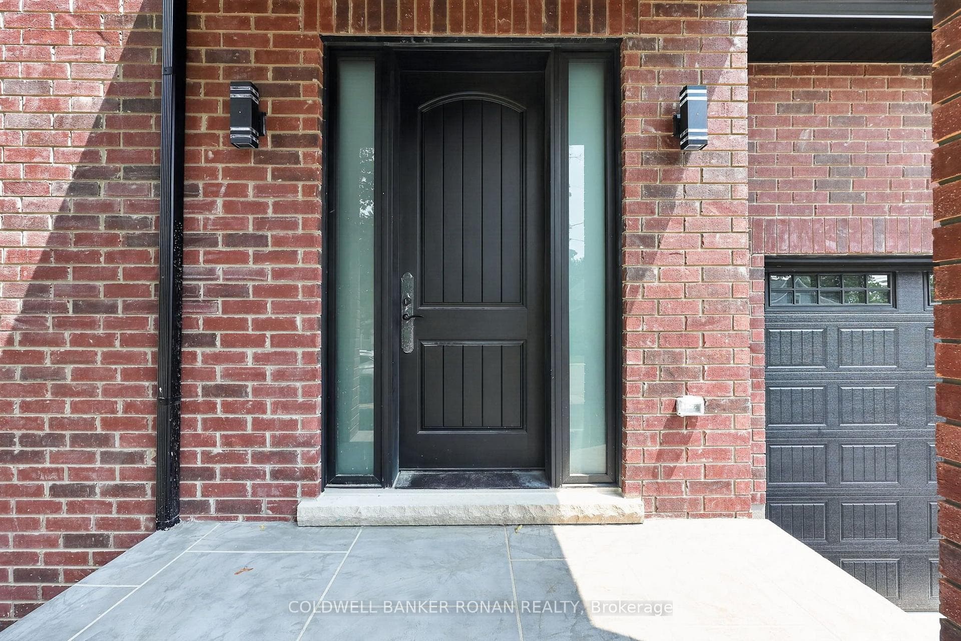 59 Walkem Drive photo 4