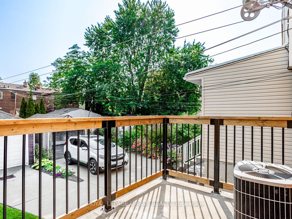 89 Milverton Boulevard photo 26