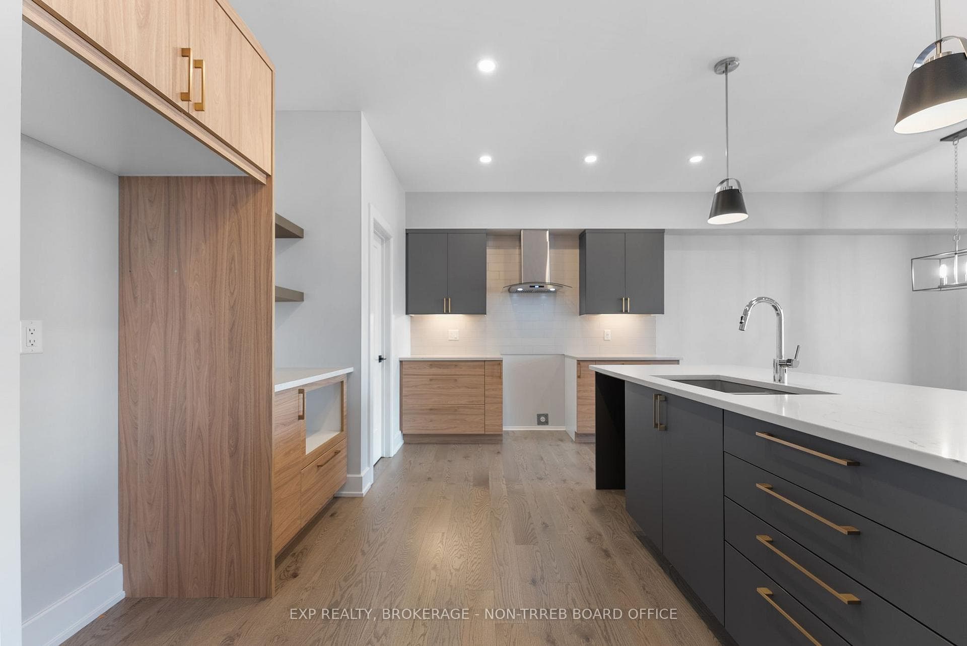 157 Mac Beattie Drive photo 9