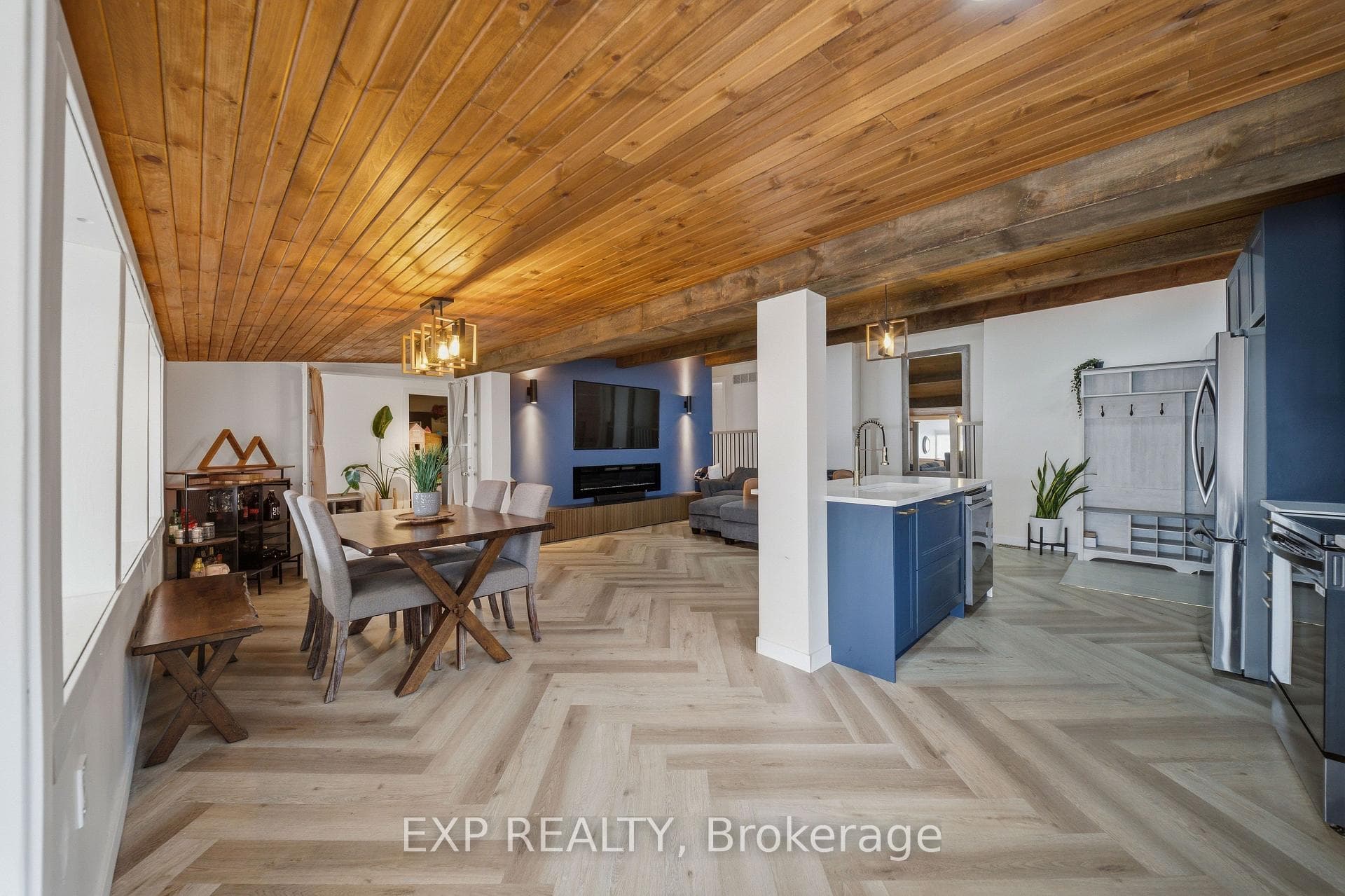15 Neely Street photo 7