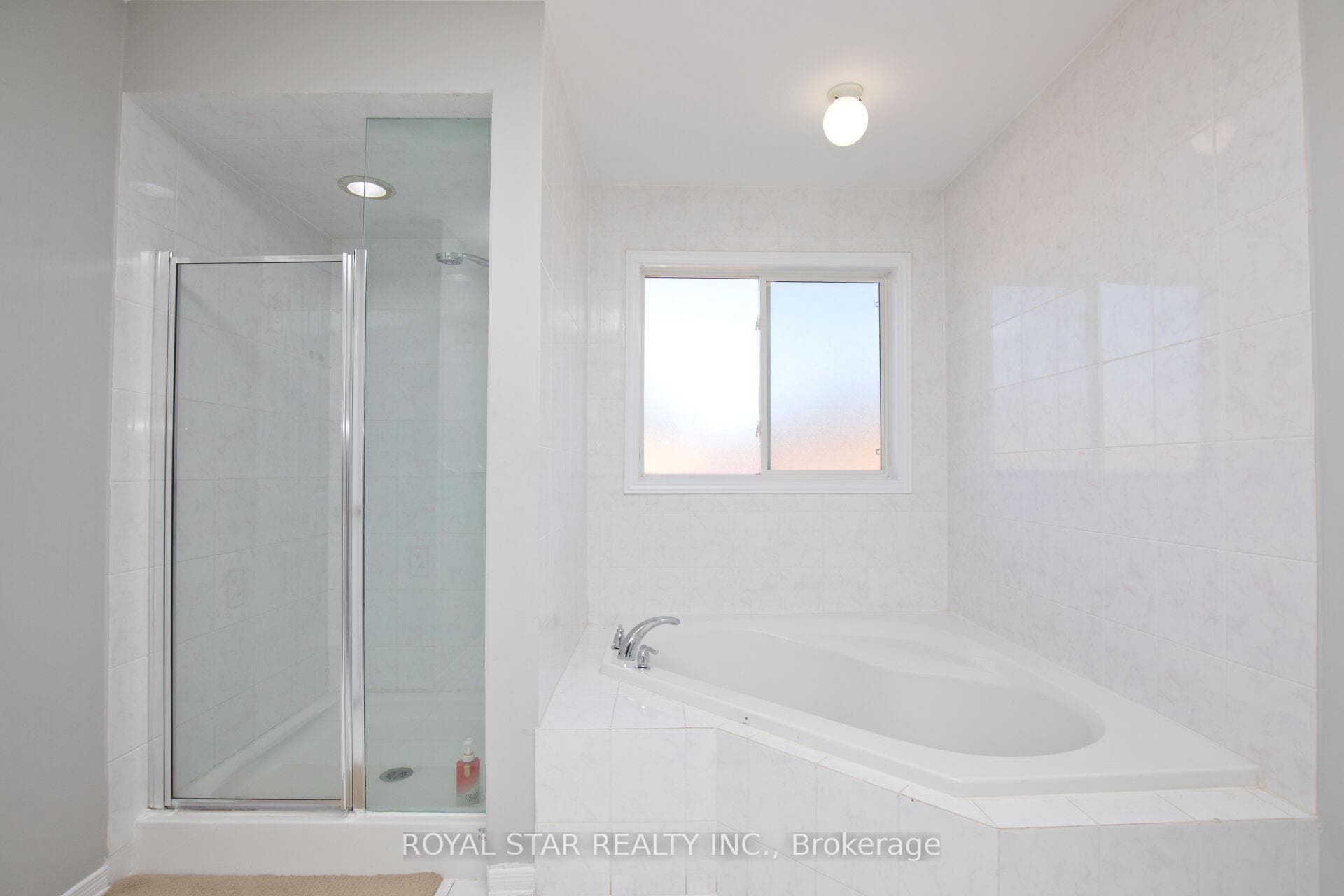51 Cape Dorset Crescent photo 26