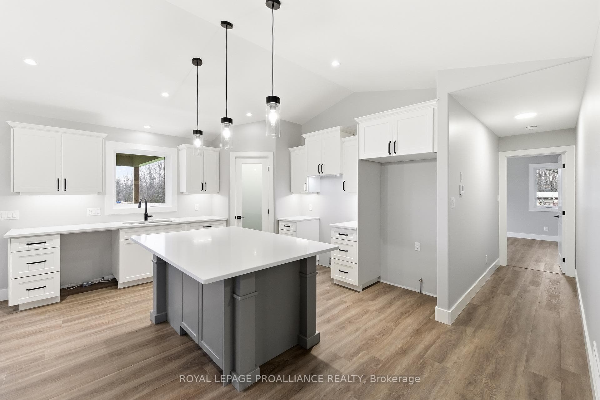 1400 Harold Road photo 7
